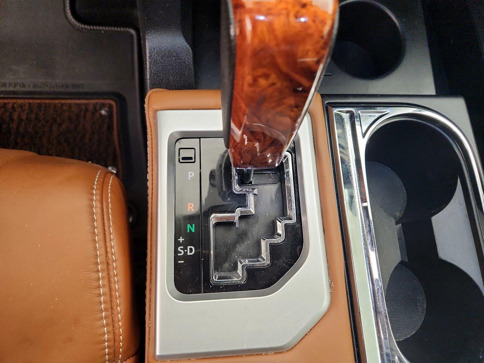 Thumbnail: 2021 Toyota Tundra - 18