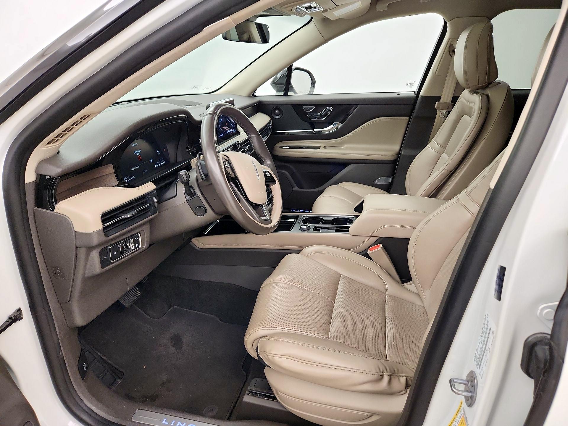 Thumbnail: 2020 Lincoln Corsair - 11