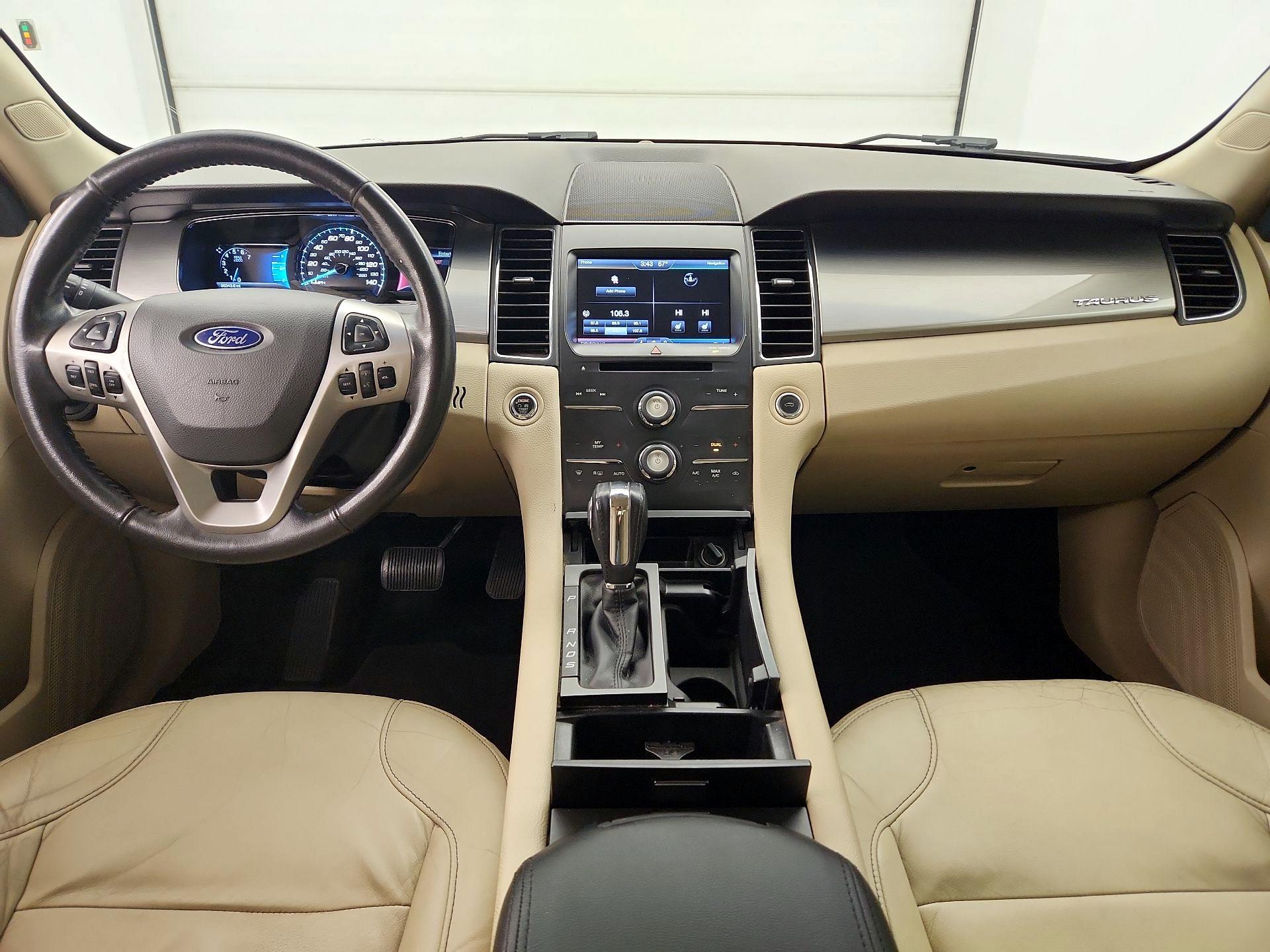 Thumbnail: 2015 Ford Taurus - 9