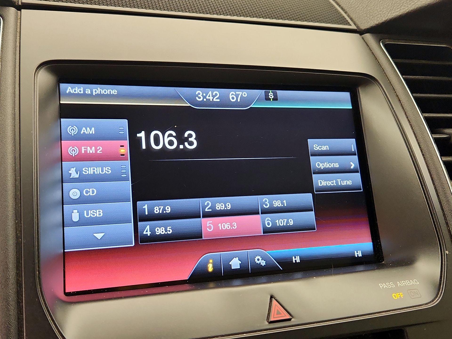 Thumbnail: 2015 Ford Taurus - 15