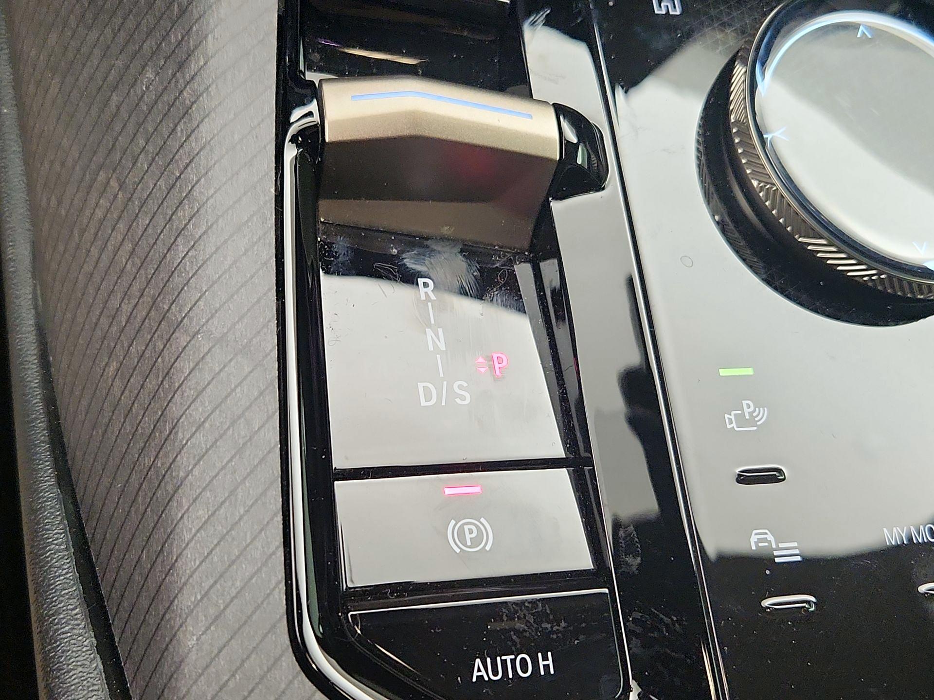 Thumbnail: 2025 BMW X3 - 16