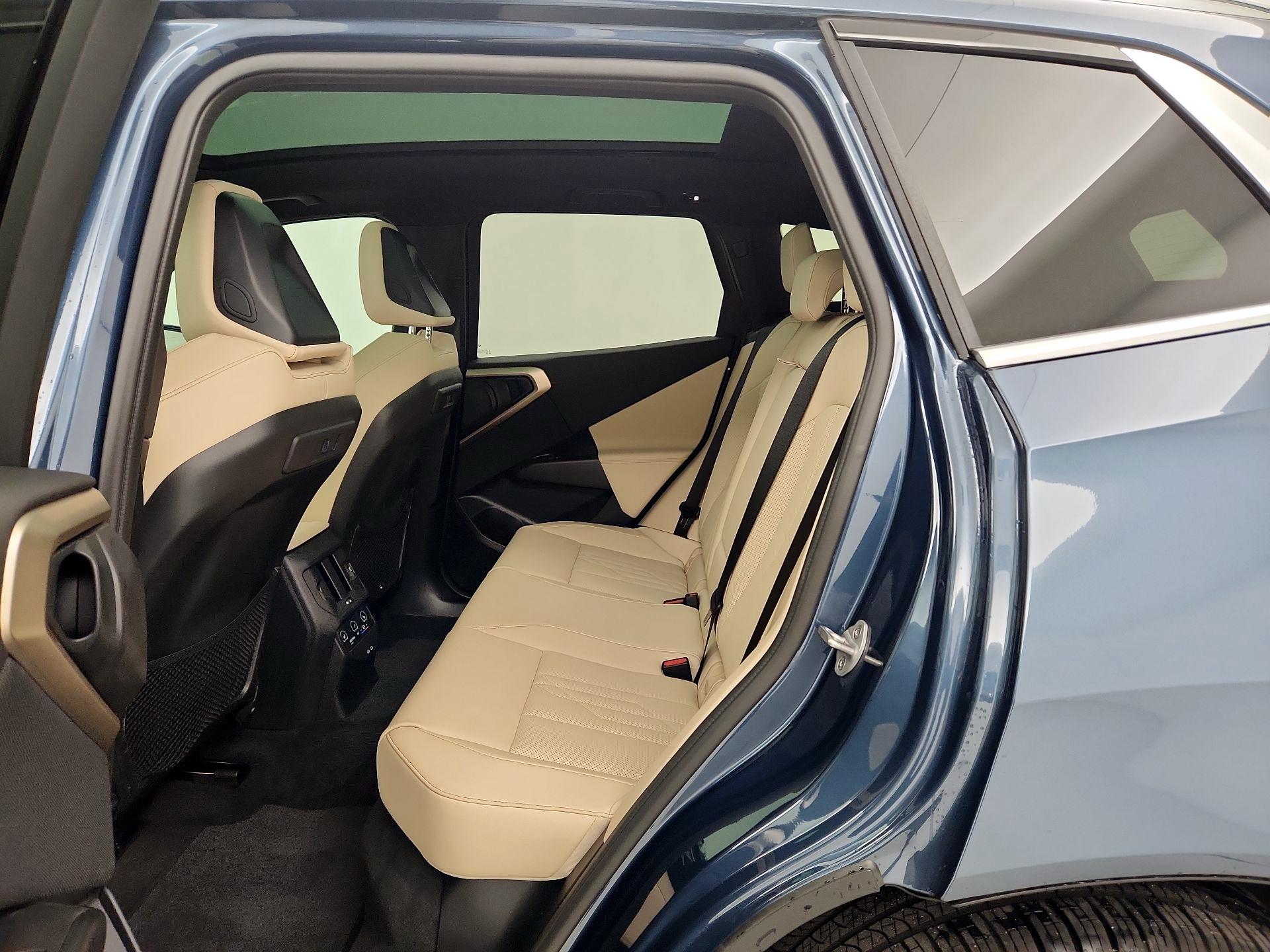 Thumbnail: 2025 BMW X3 - 19