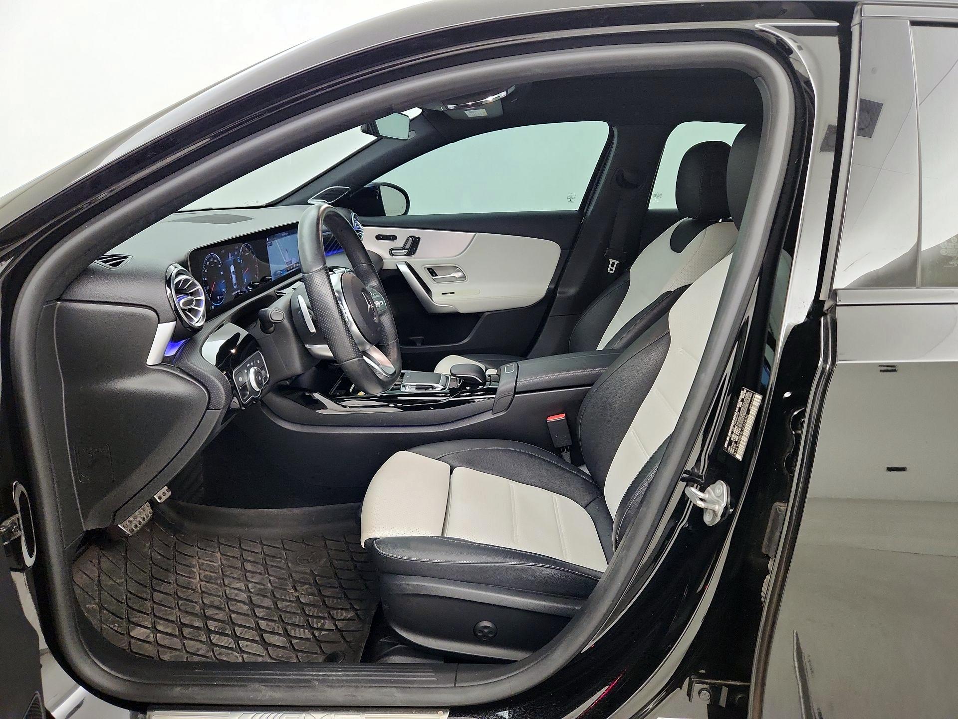 Thumbnail: 2020 Mercedes-Benz A-Class - 11