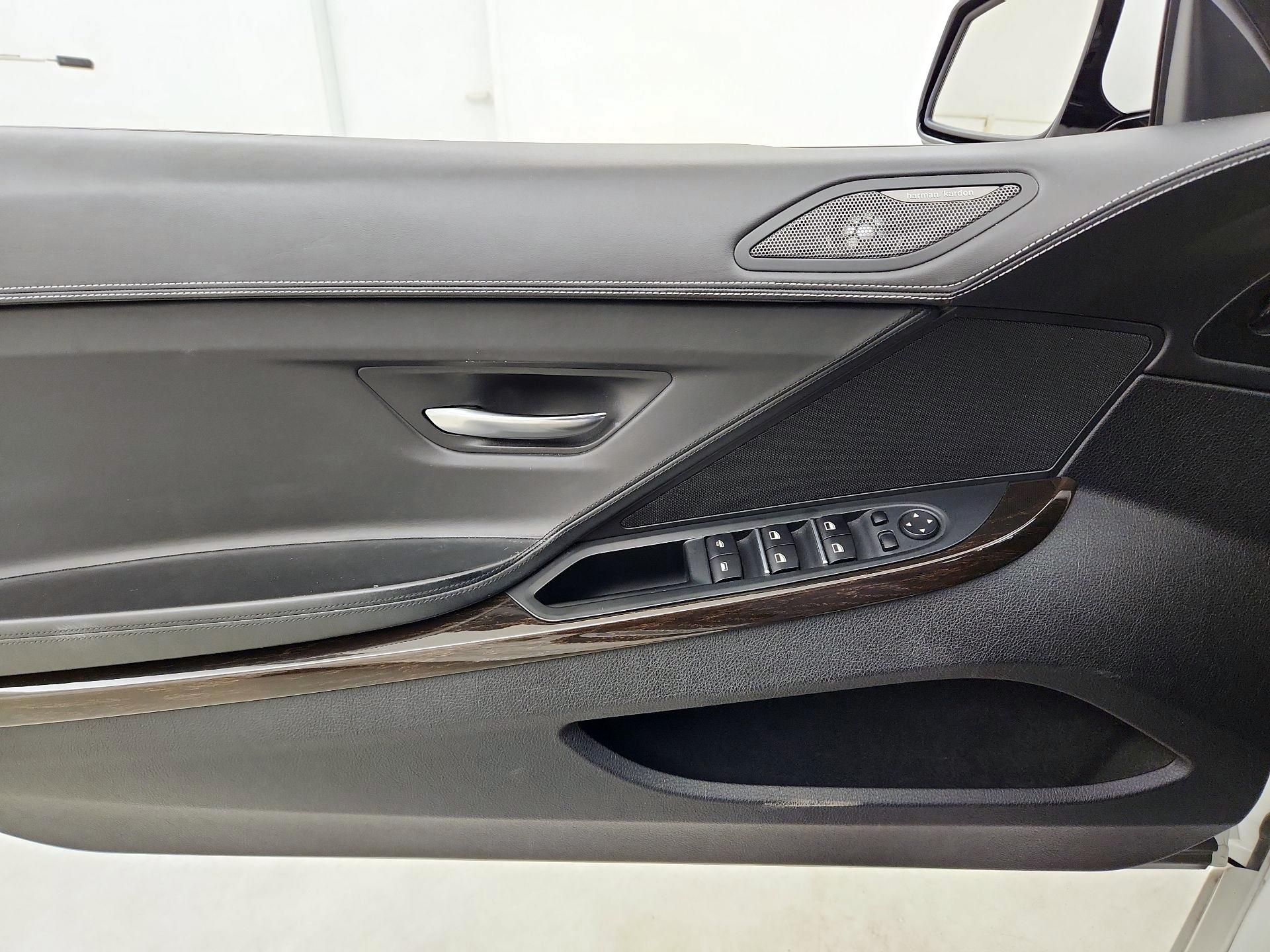 Thumbnail: 2015 BMW 6 Series - 12