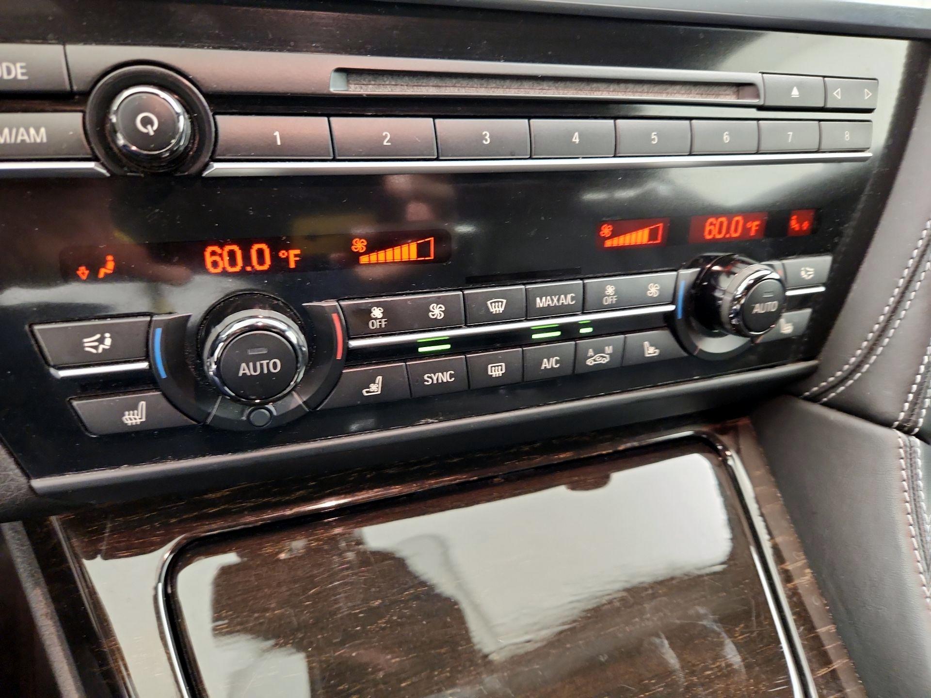 Thumbnail: 2015 BMW 6 Series - 16