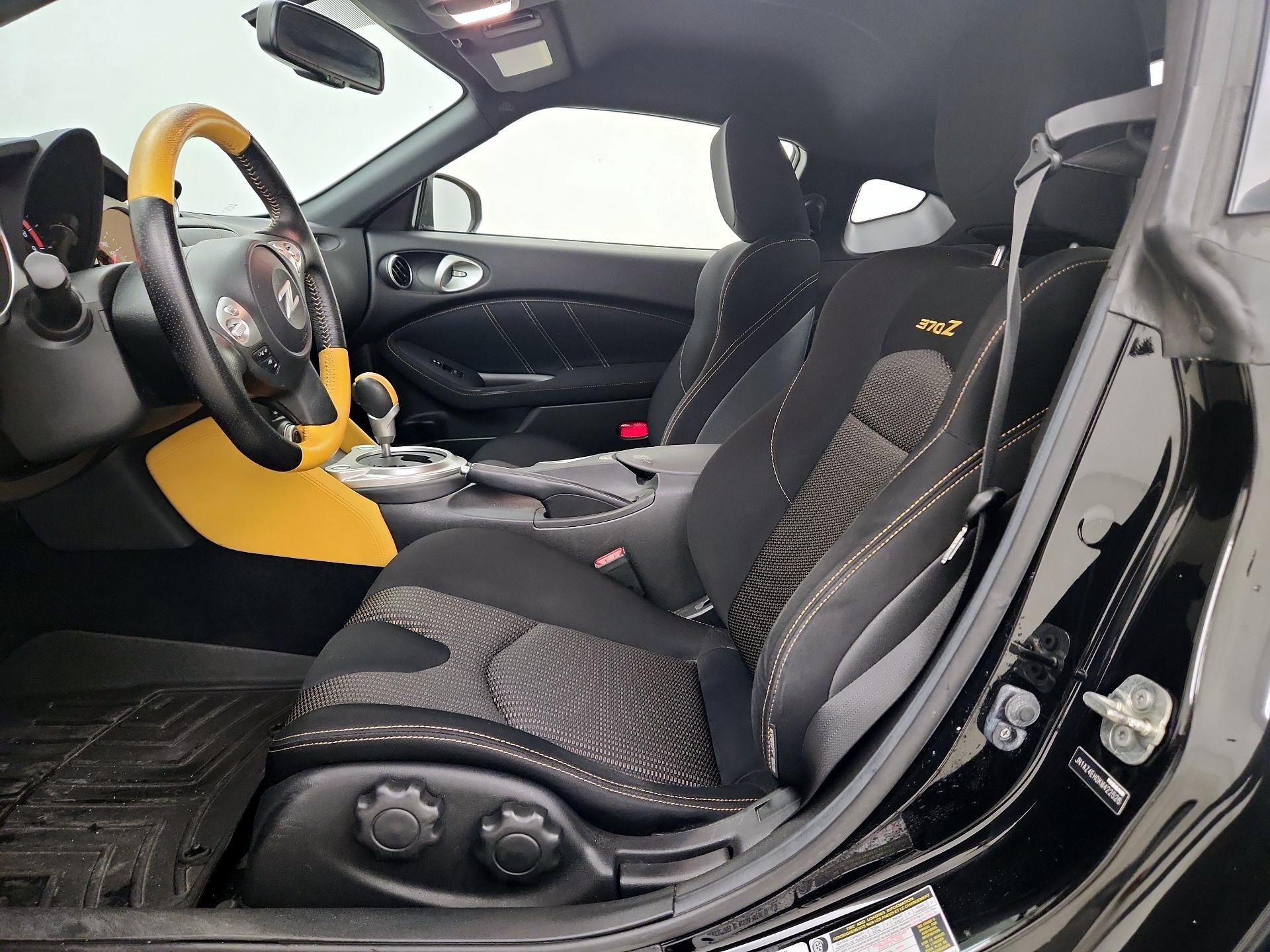 Thumbnail: 2019 Nissan Z - 11