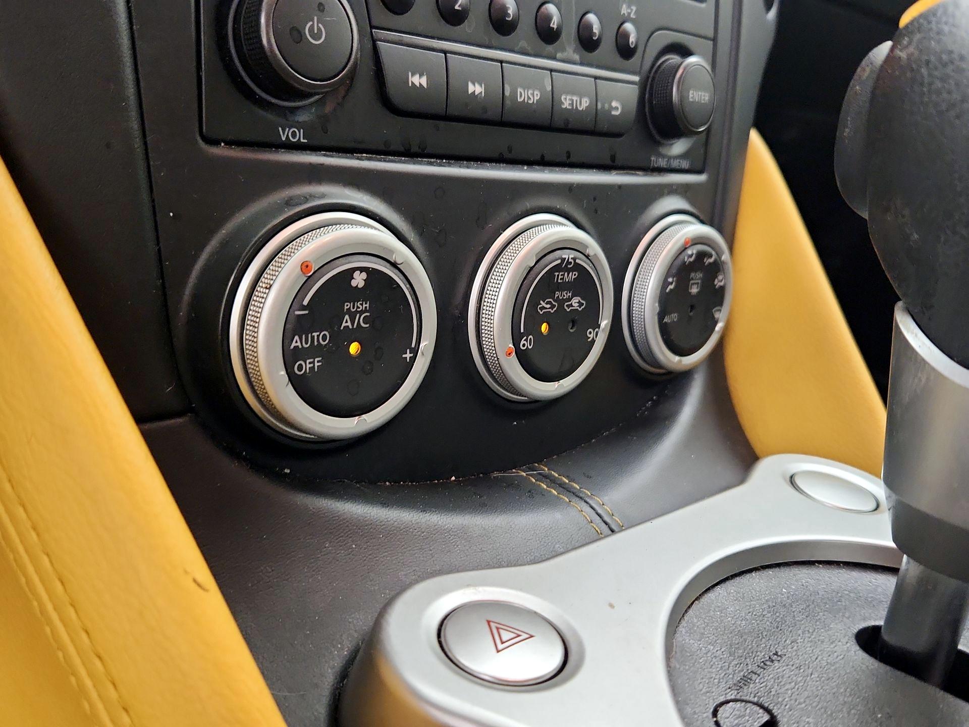 Thumbnail: 2019 Nissan Z - 16