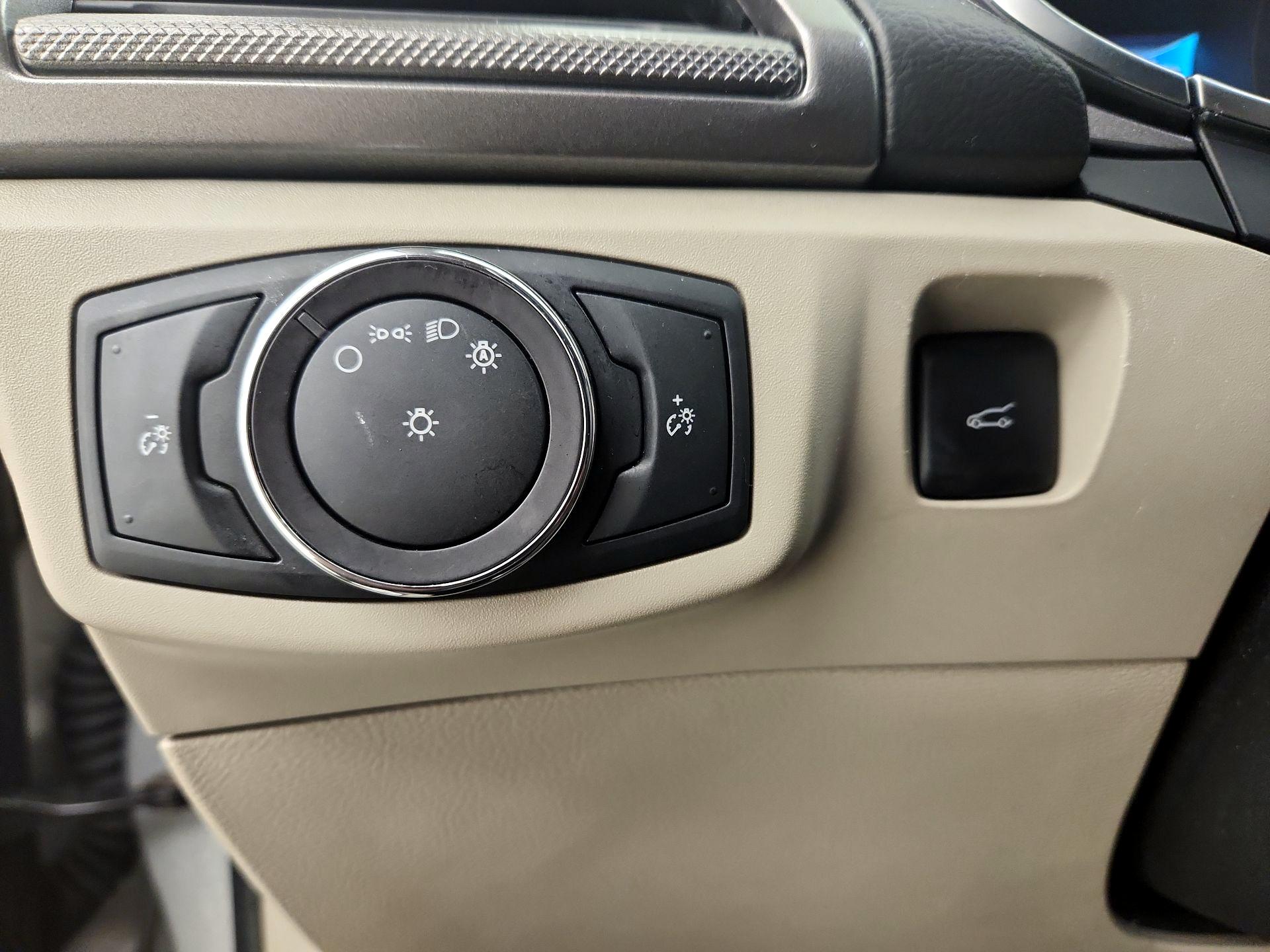 Thumbnail: 2018 Ford Fusion - 13