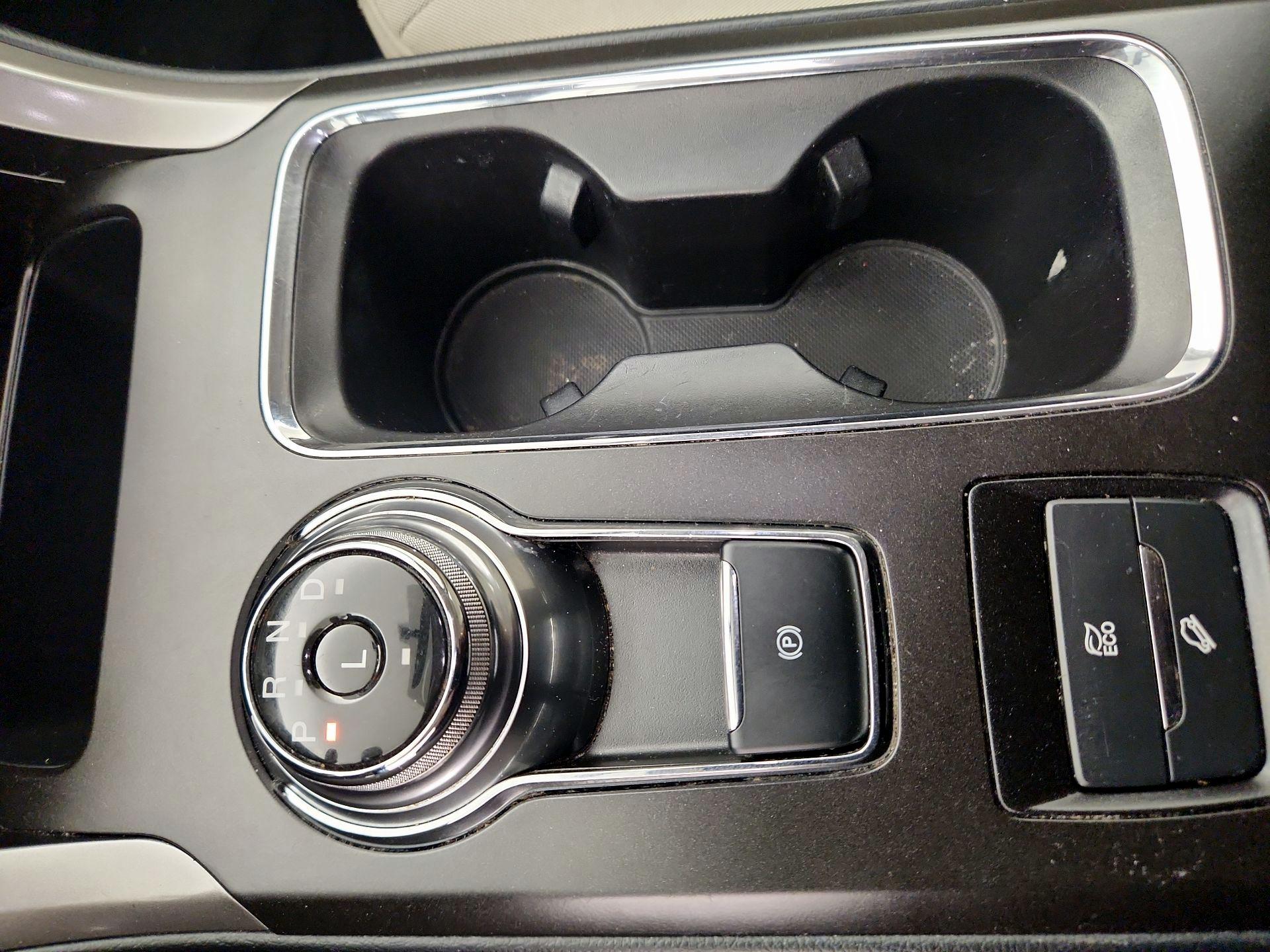 Thumbnail: 2018 Ford Fusion - 17