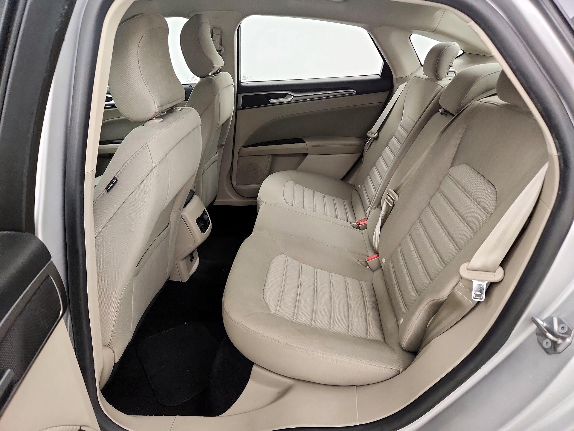 Thumbnail: 2018 Ford Fusion - 19