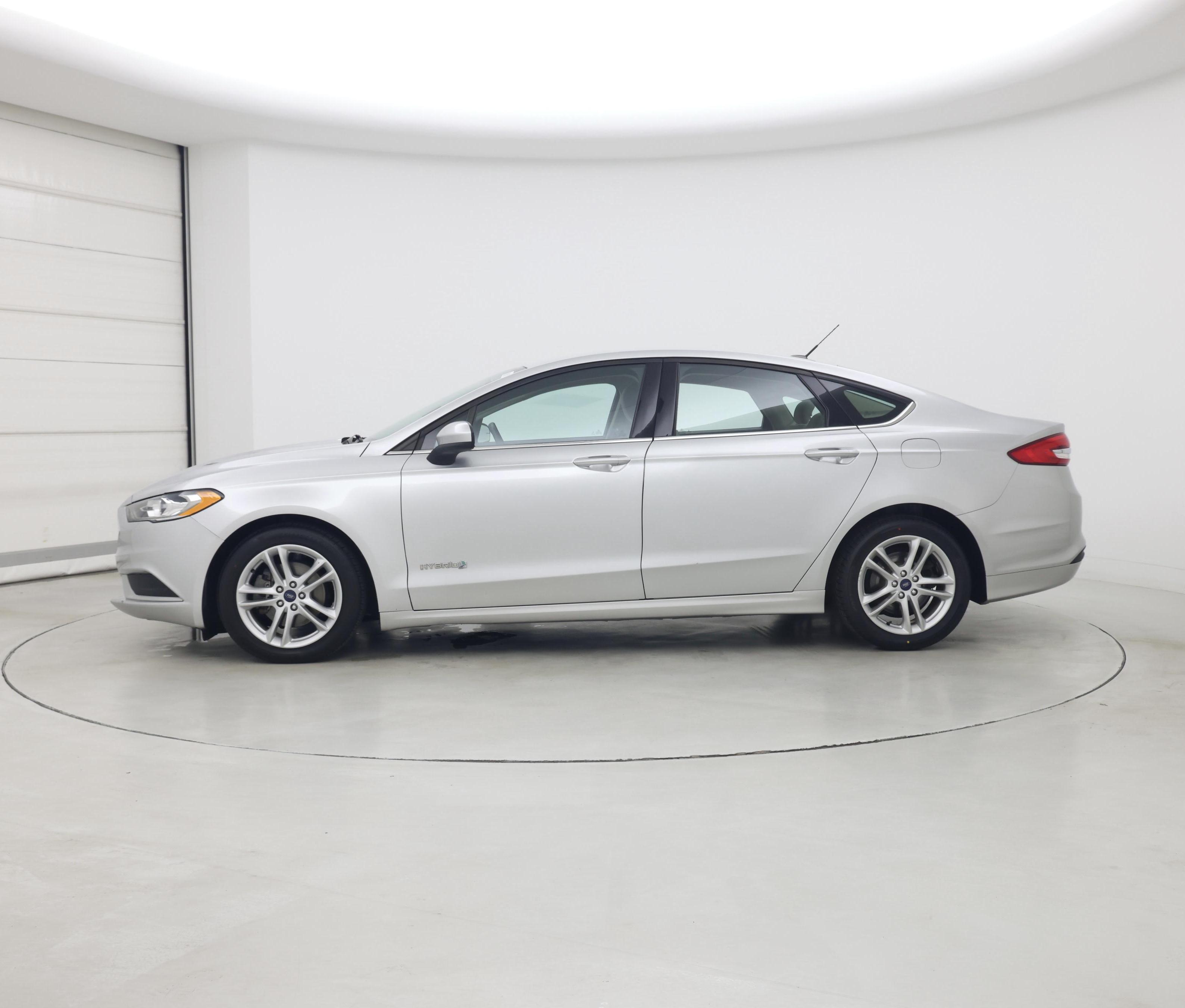 Thumbnail: 2018 Ford Fusion - 3