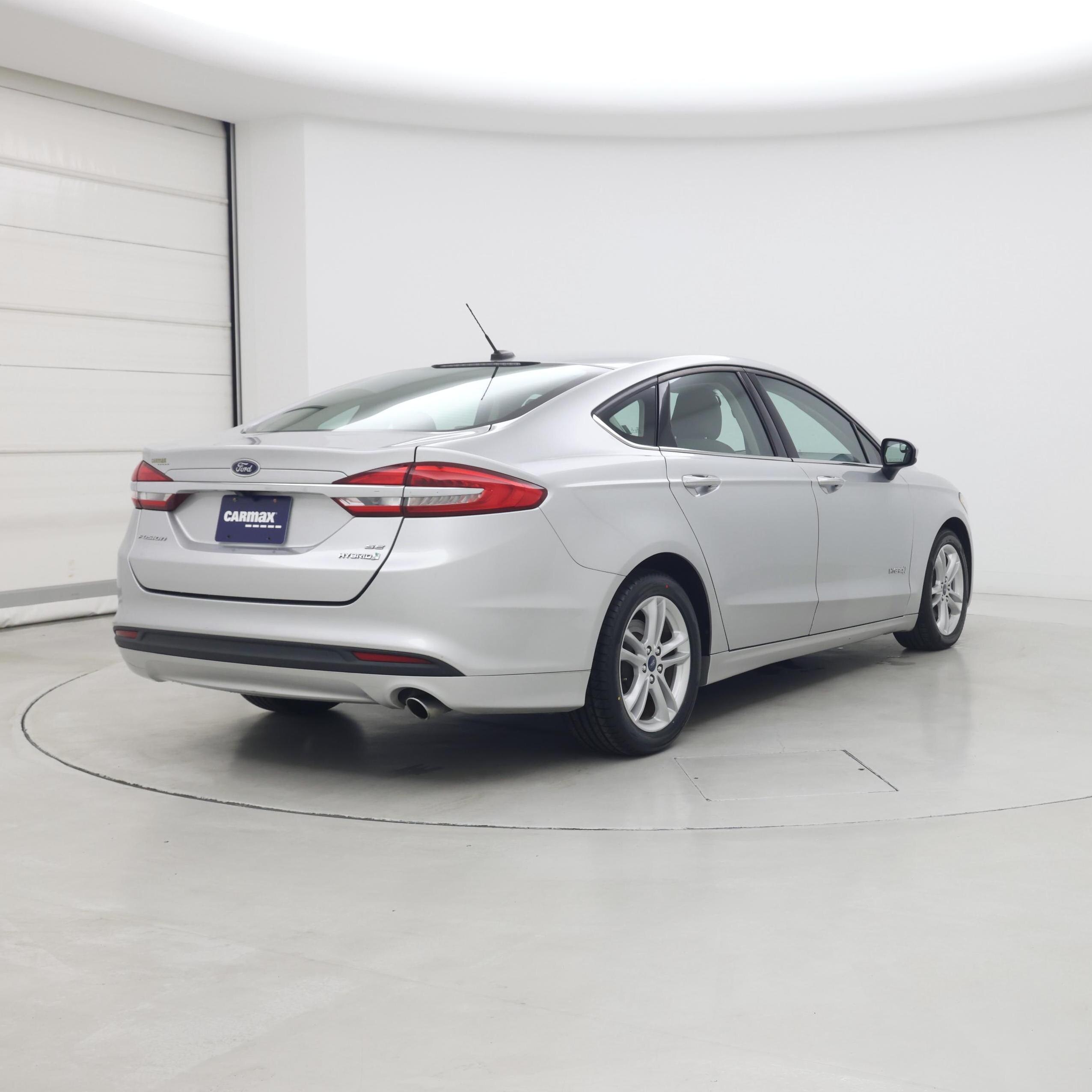 Thumbnail: 2018 Ford Fusion - 8