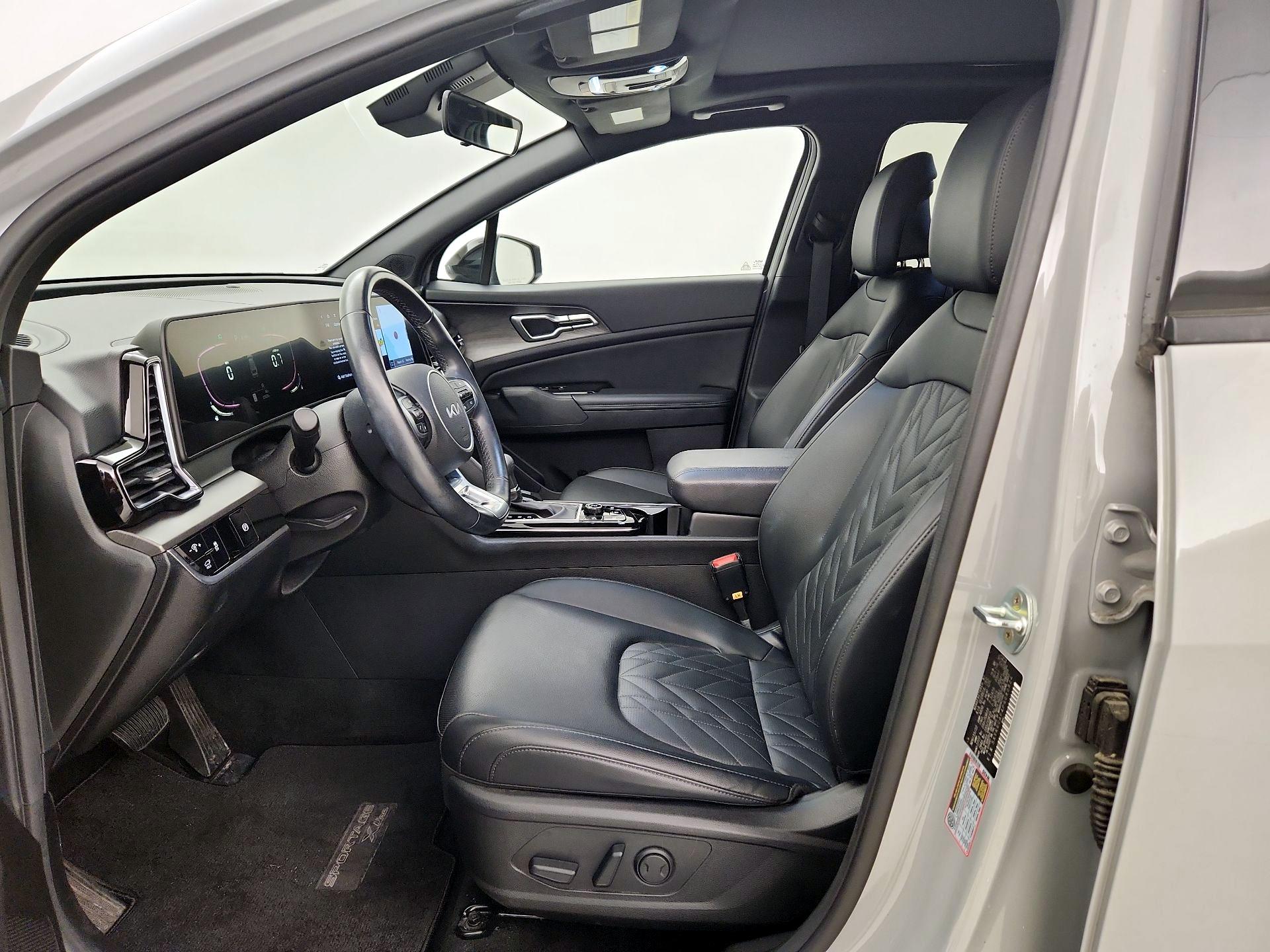 Thumbnail: 2023 Kia Sportage - 11