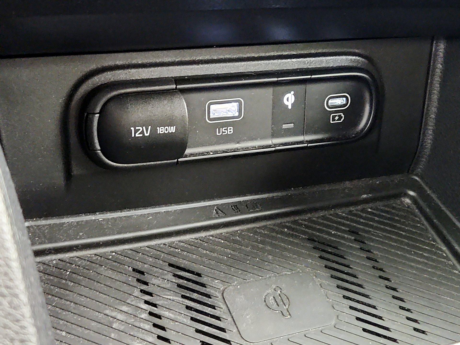 Thumbnail: 2023 Kia Sportage - 19