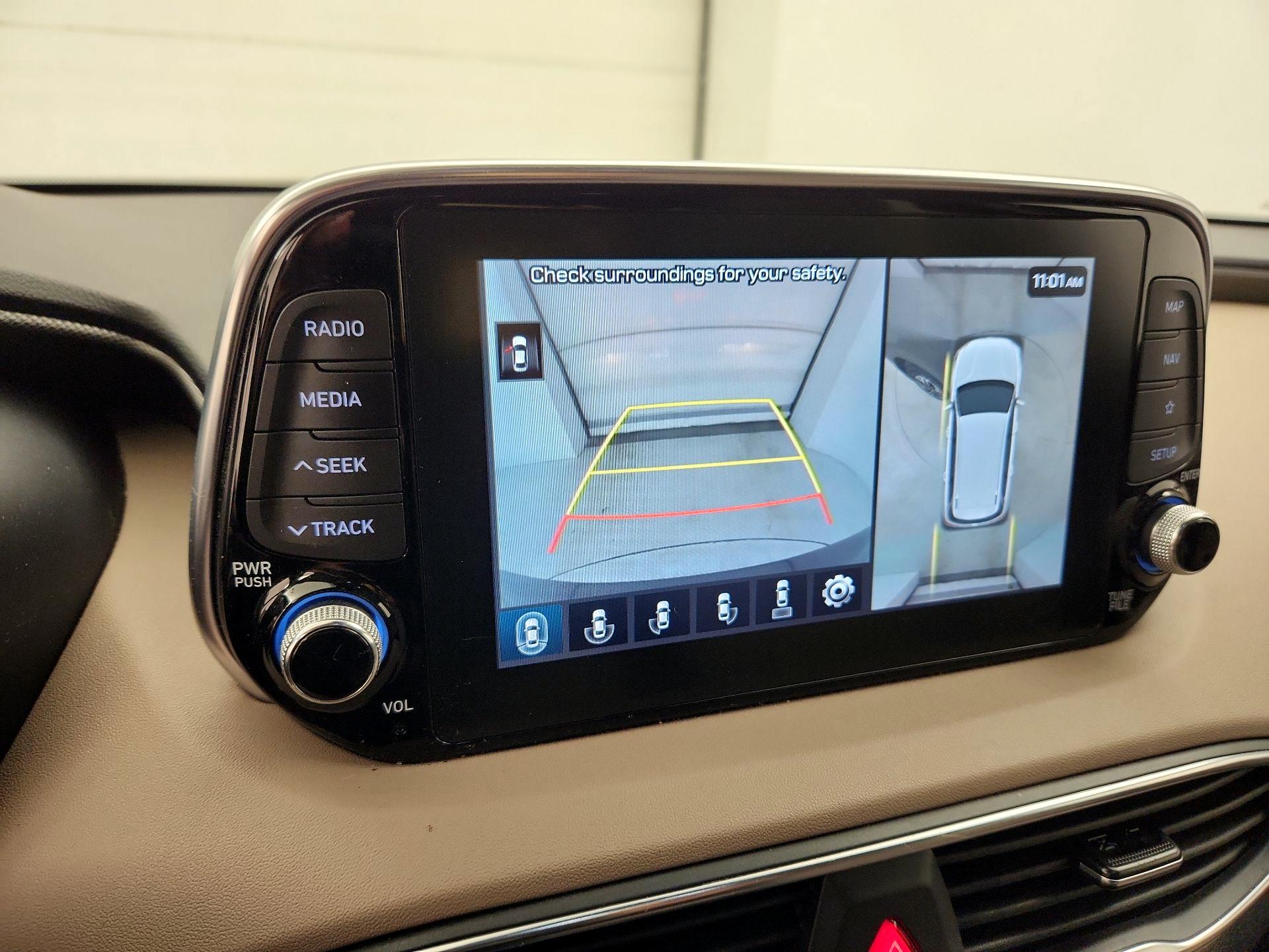 Thumbnail: 2020 Hyundai Santa Fe - 15