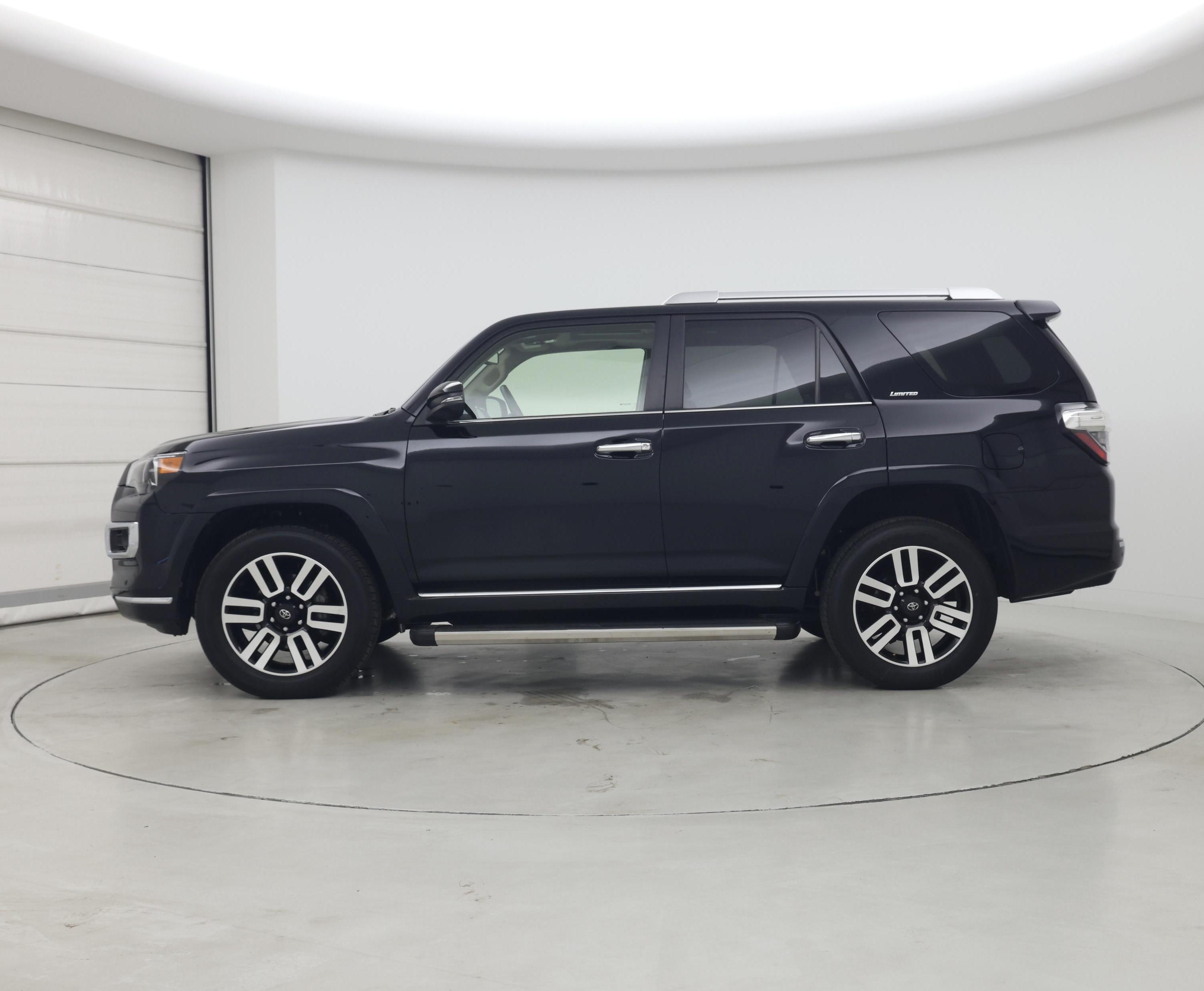 Thumbnail: 2023 Toyota 4Runner - 3