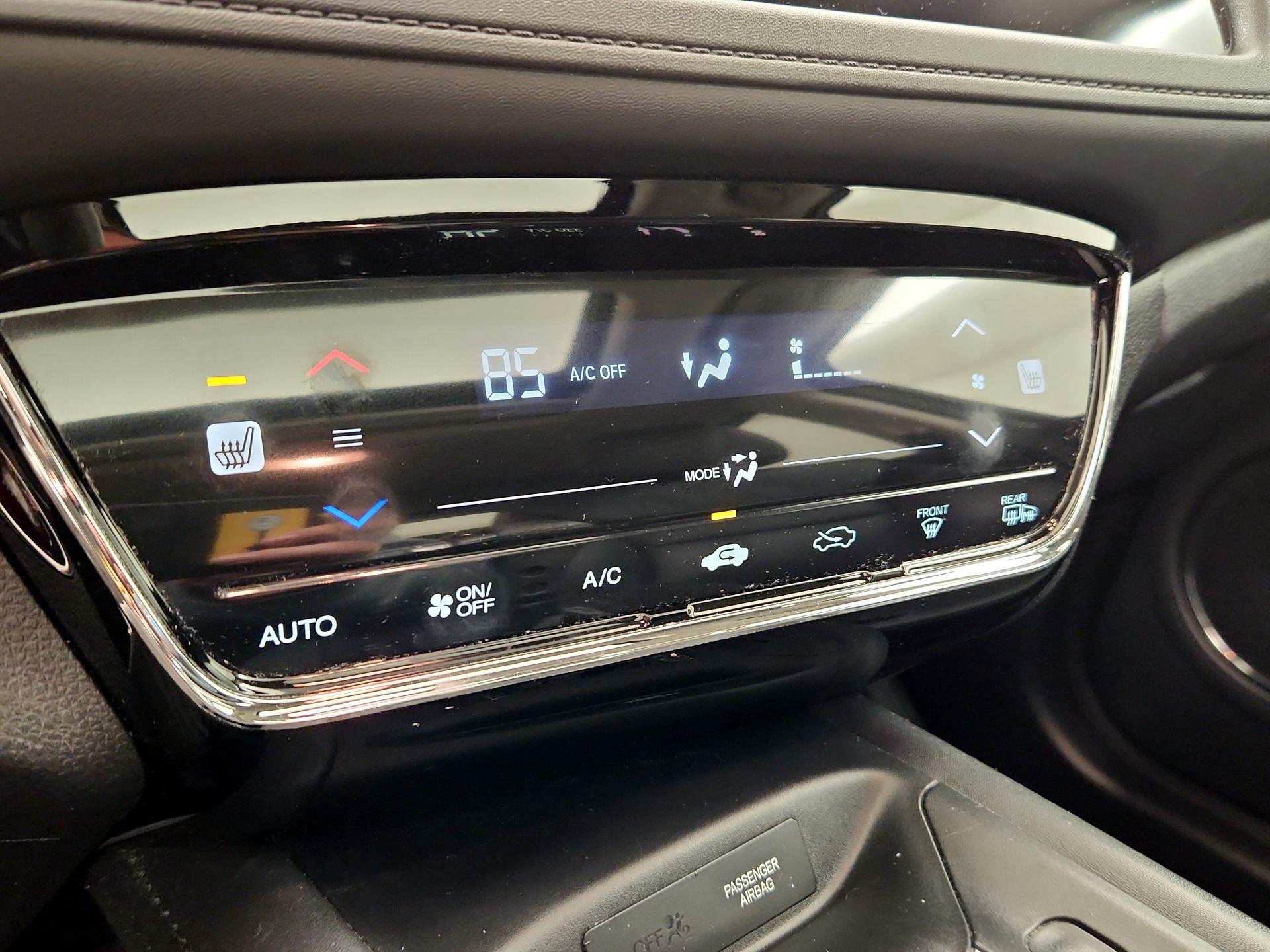 Thumbnail: 2017 Honda HR-V - 17