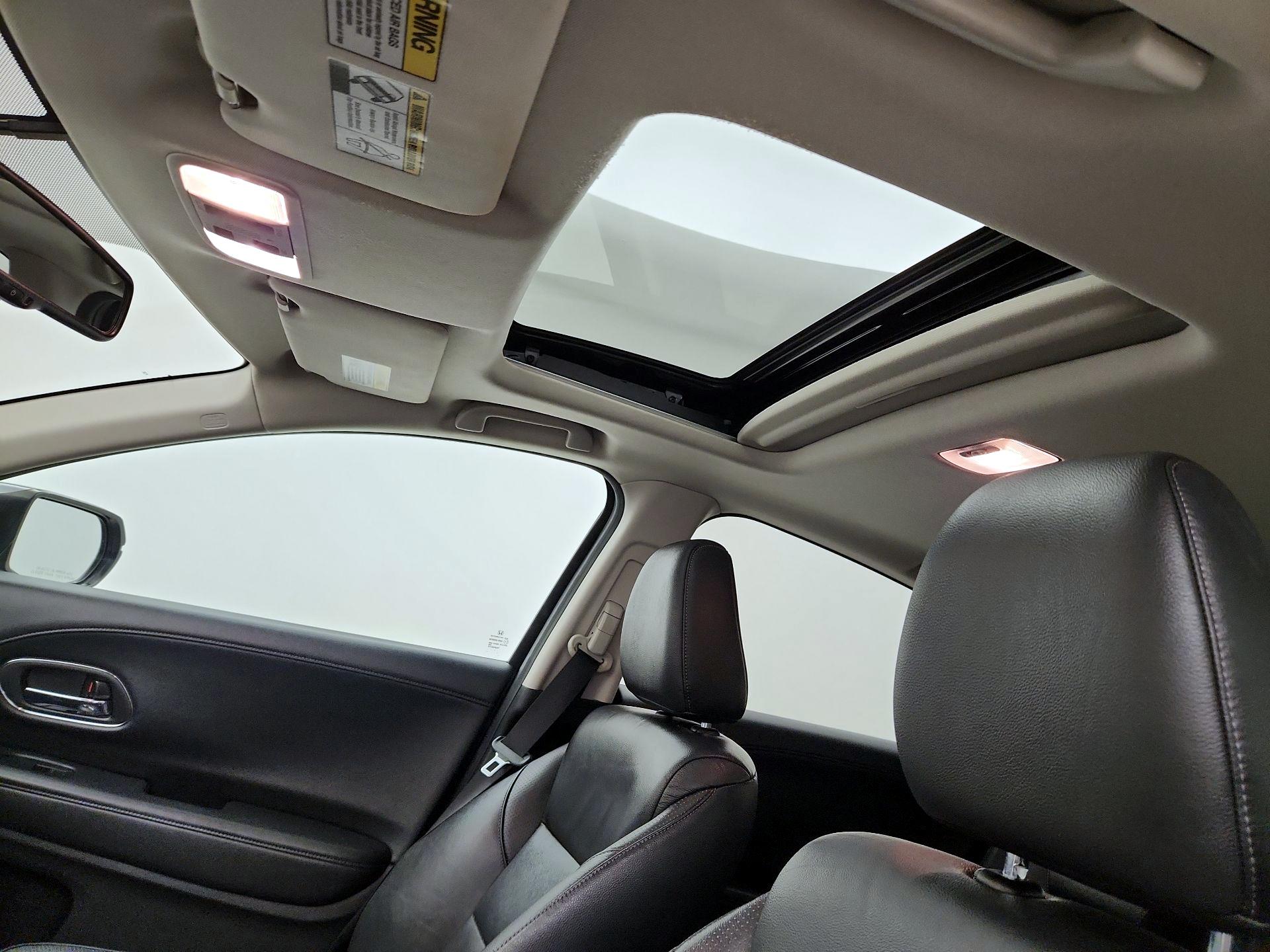 Thumbnail: 2017 Honda HR-V - 20