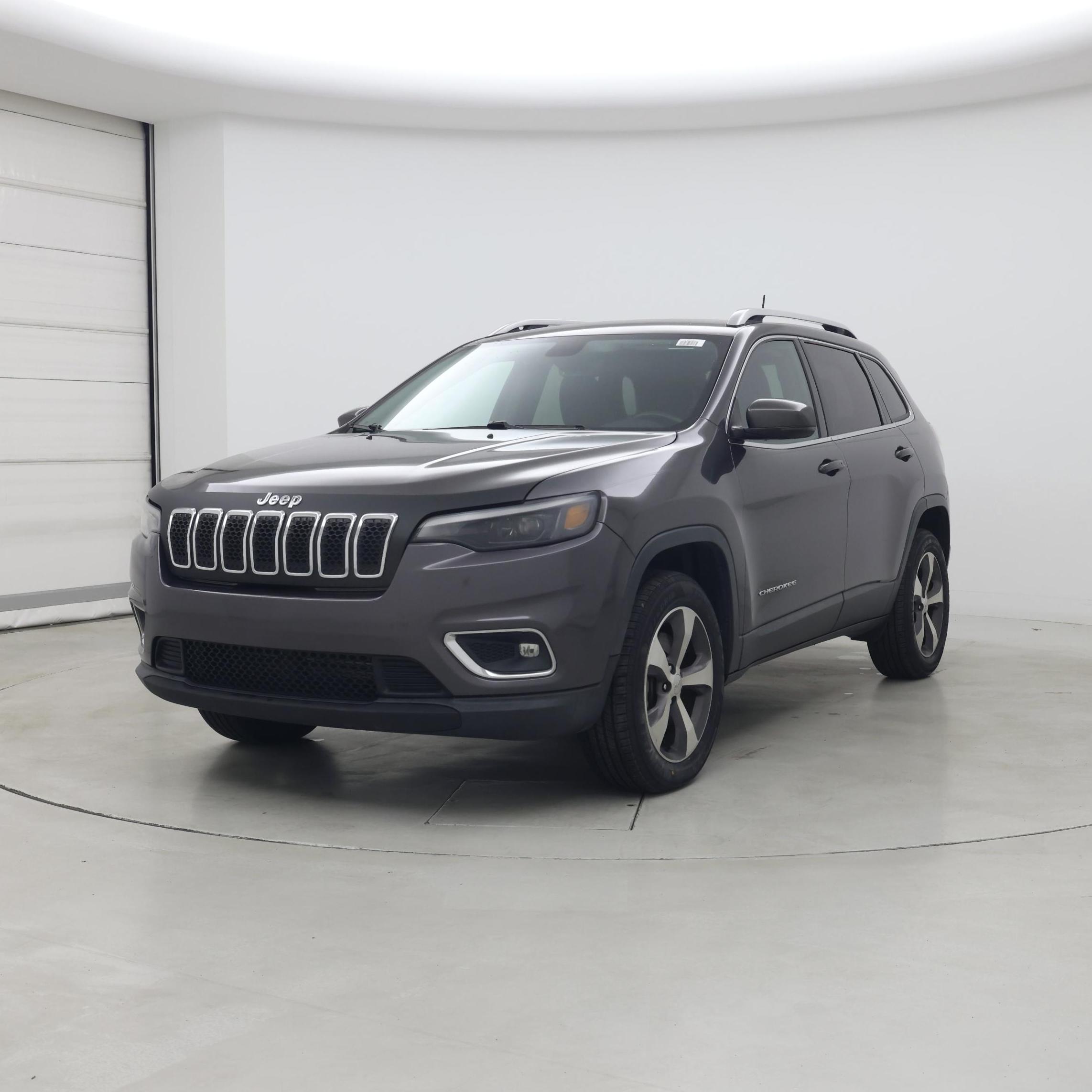 Thumbnail: 2020 Jeep Cherokee - 4