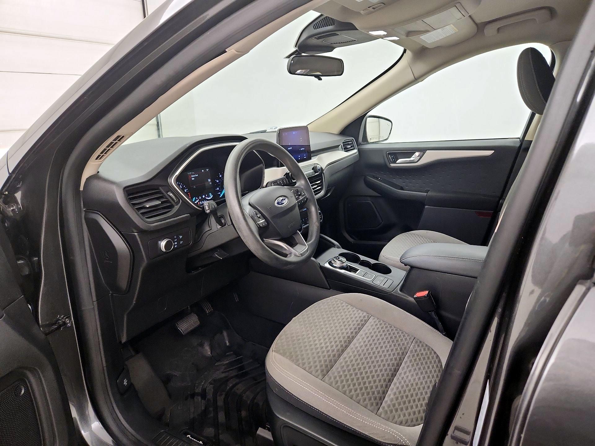 Thumbnail: 2020 Ford Escape - 11