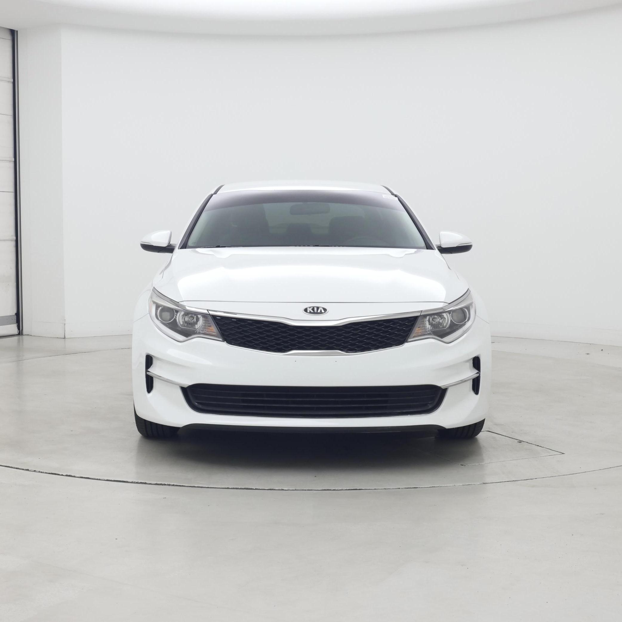 Thumbnail: 2017 Kia Optima - 5
