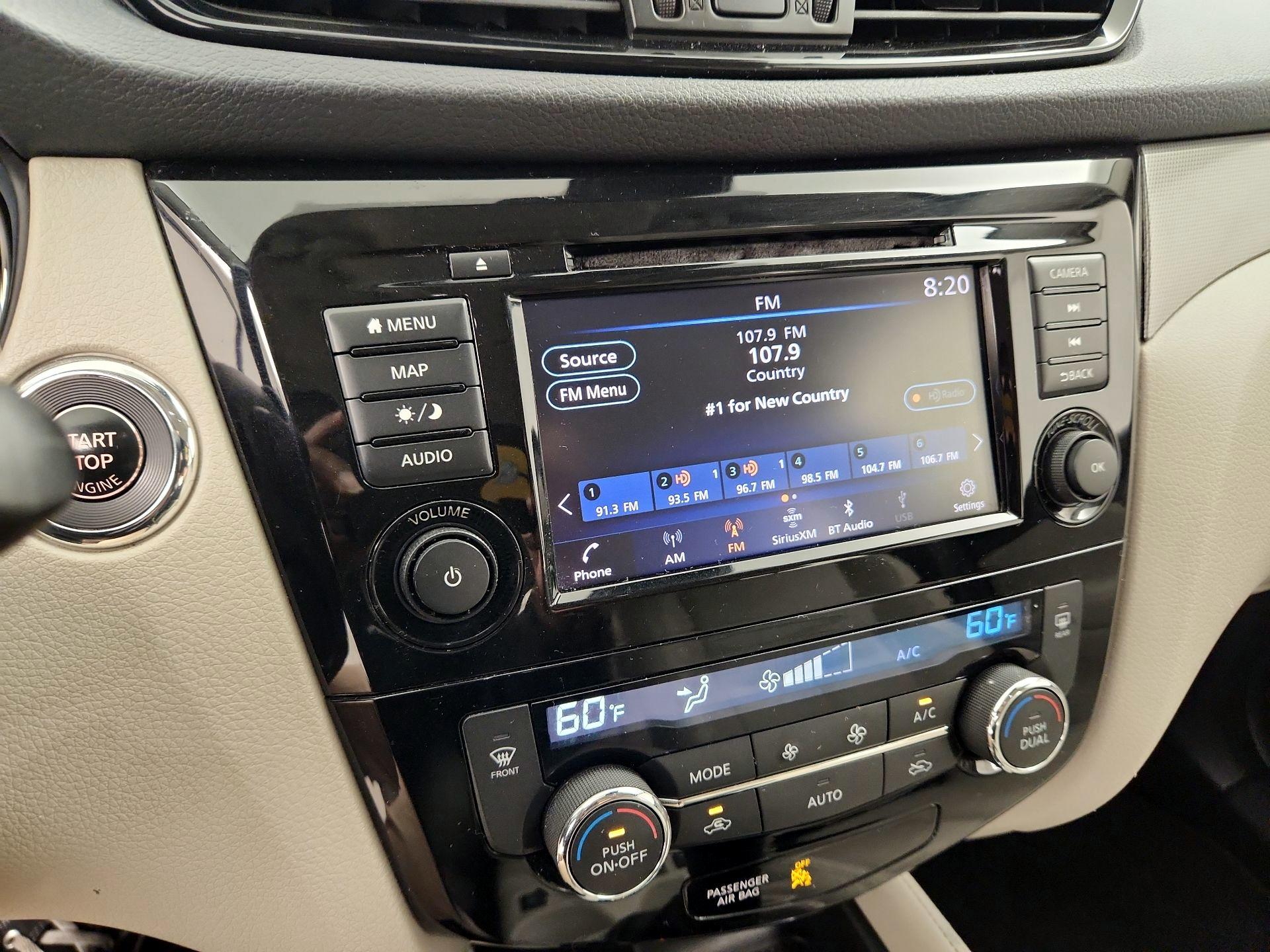 Thumbnail: 2020 Nissan Rogue Sport - 15