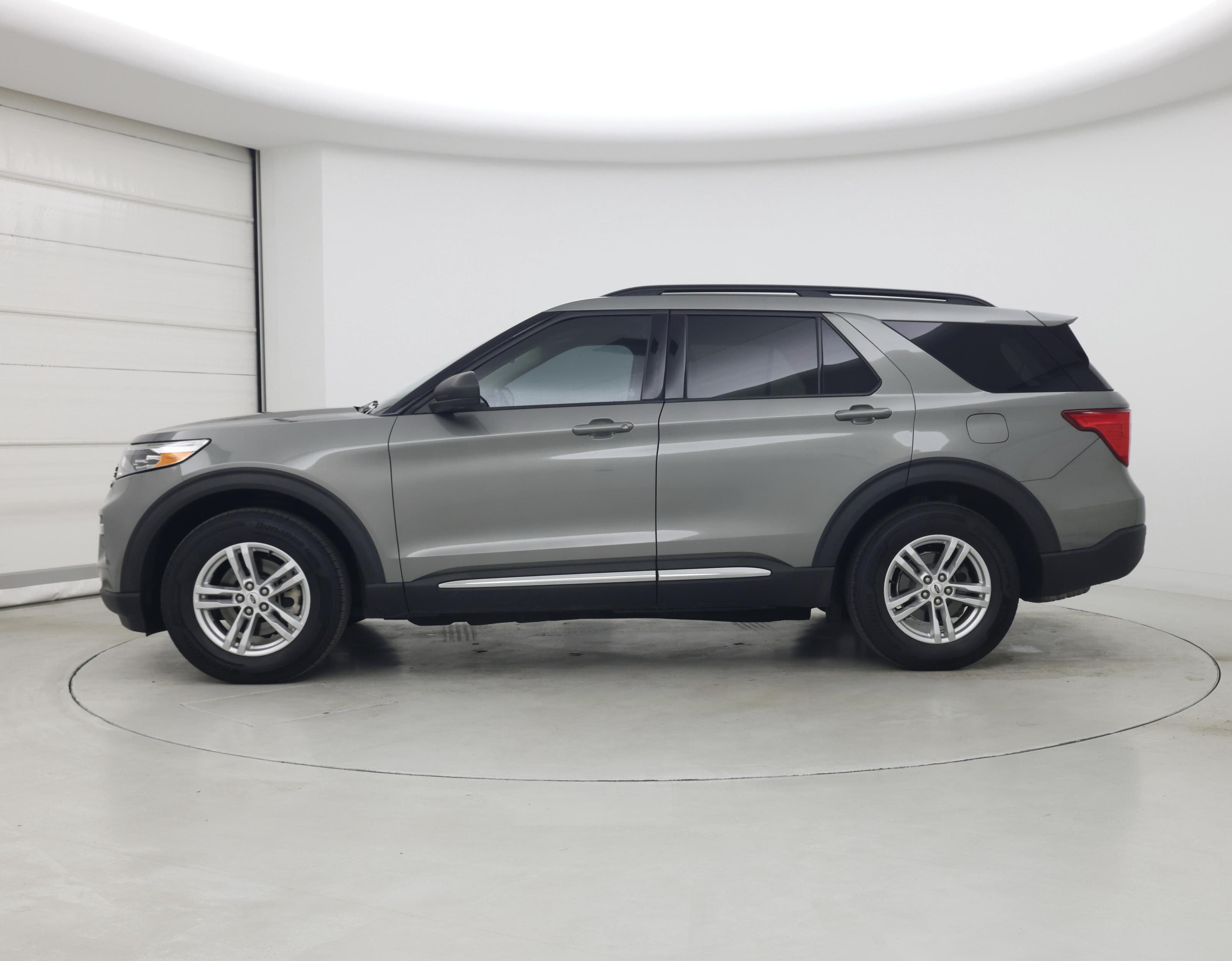 Thumbnail: 2020 Ford Explorer - 3