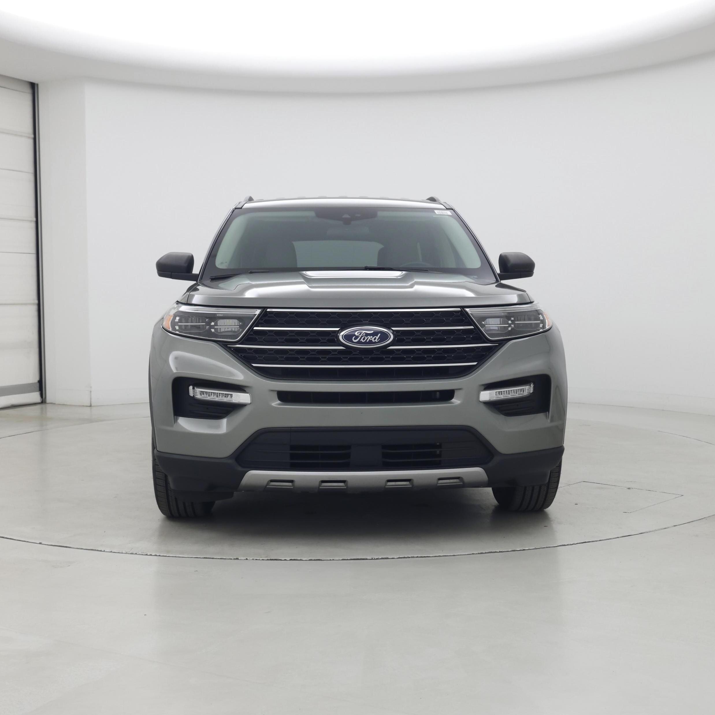 Thumbnail: 2020 Ford Explorer - 5