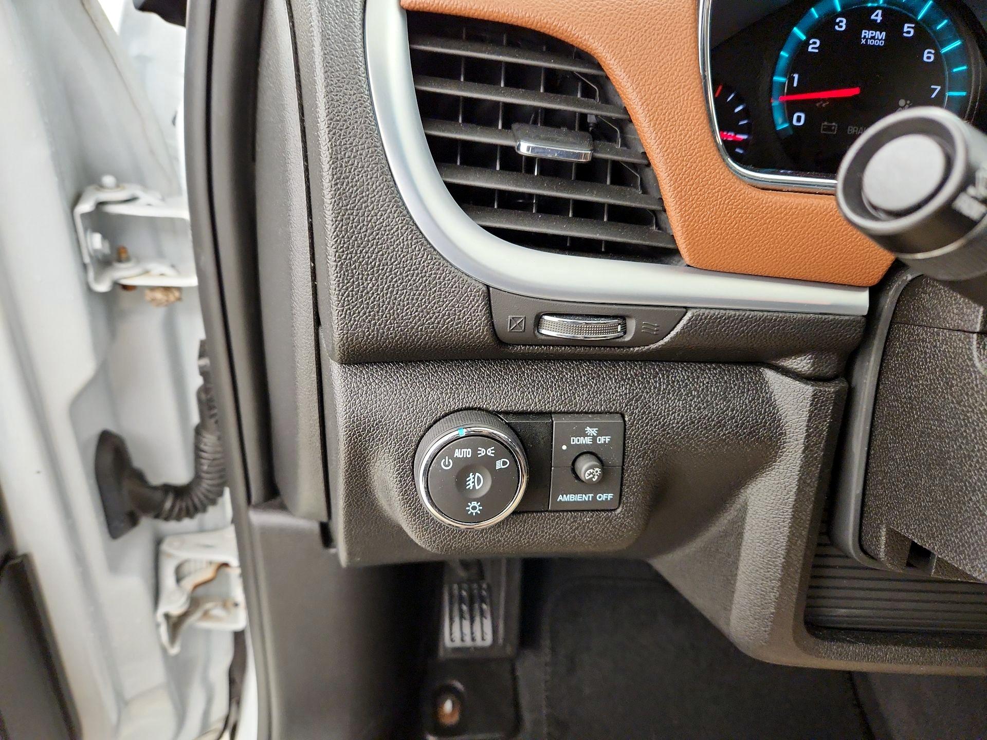 Thumbnail: 2017 Chevrolet Traverse - 13