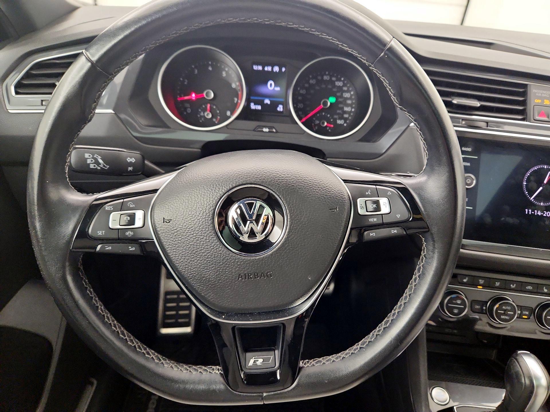 Thumbnail: 2021 Volkswagen Tiguan - 10