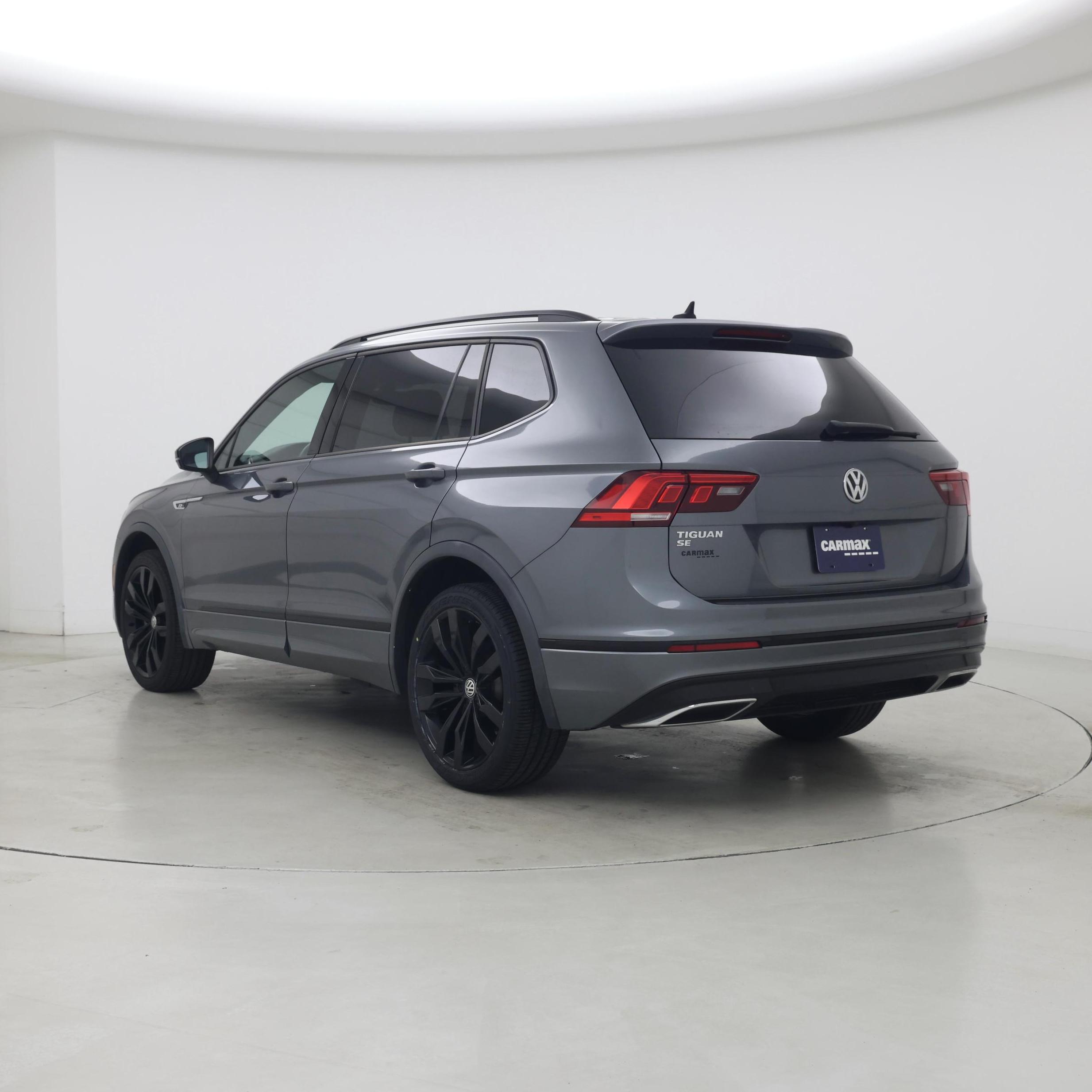 Thumbnail: 2021 Volkswagen Tiguan - 2