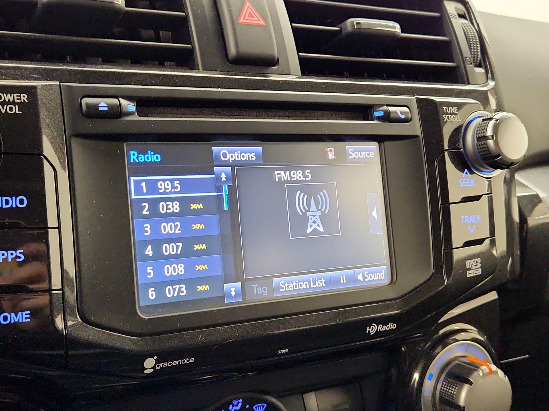 Thumbnail: 2015 Toyota 4Runner - 16