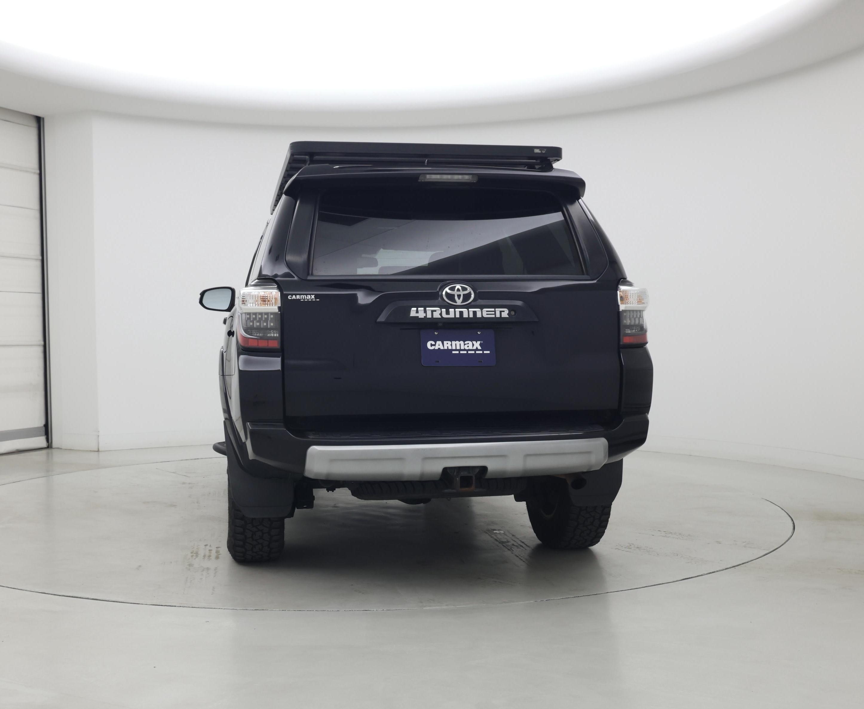 Thumbnail: 2015 Toyota 4Runner - 6