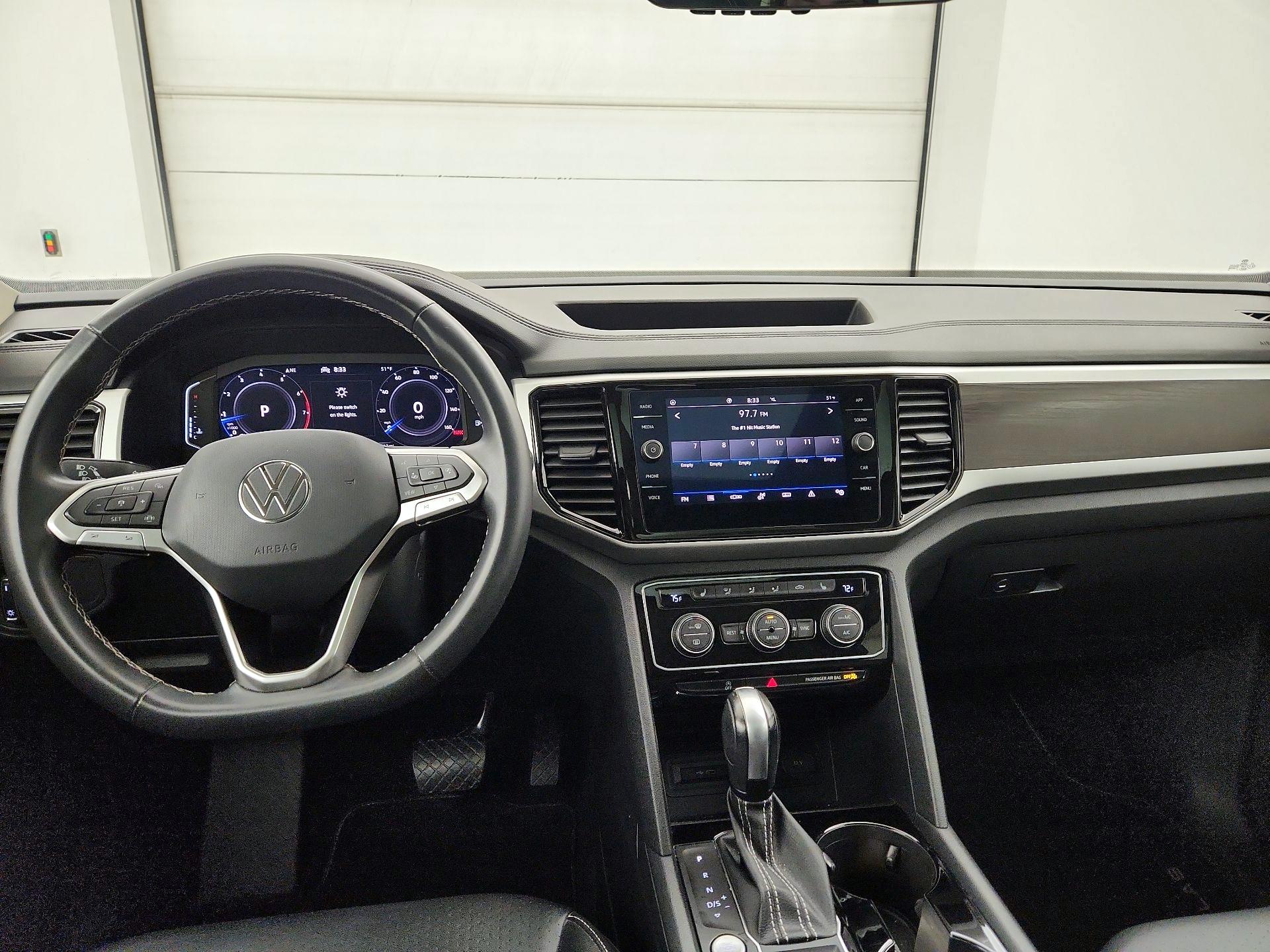 Thumbnail: 2022 Volkswagen Atlas - 9