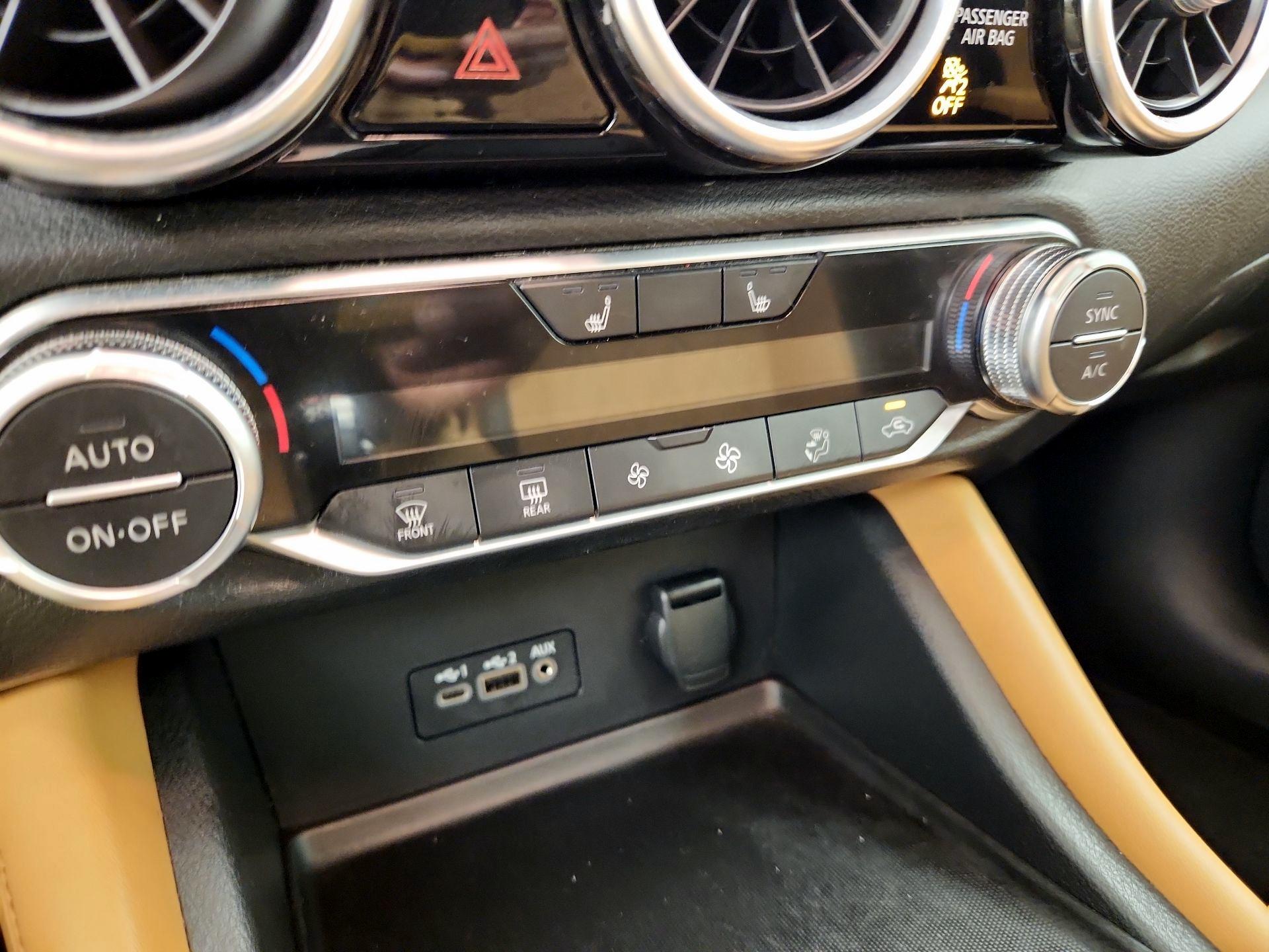 Thumbnail: 2021 Nissan Sentra - 16