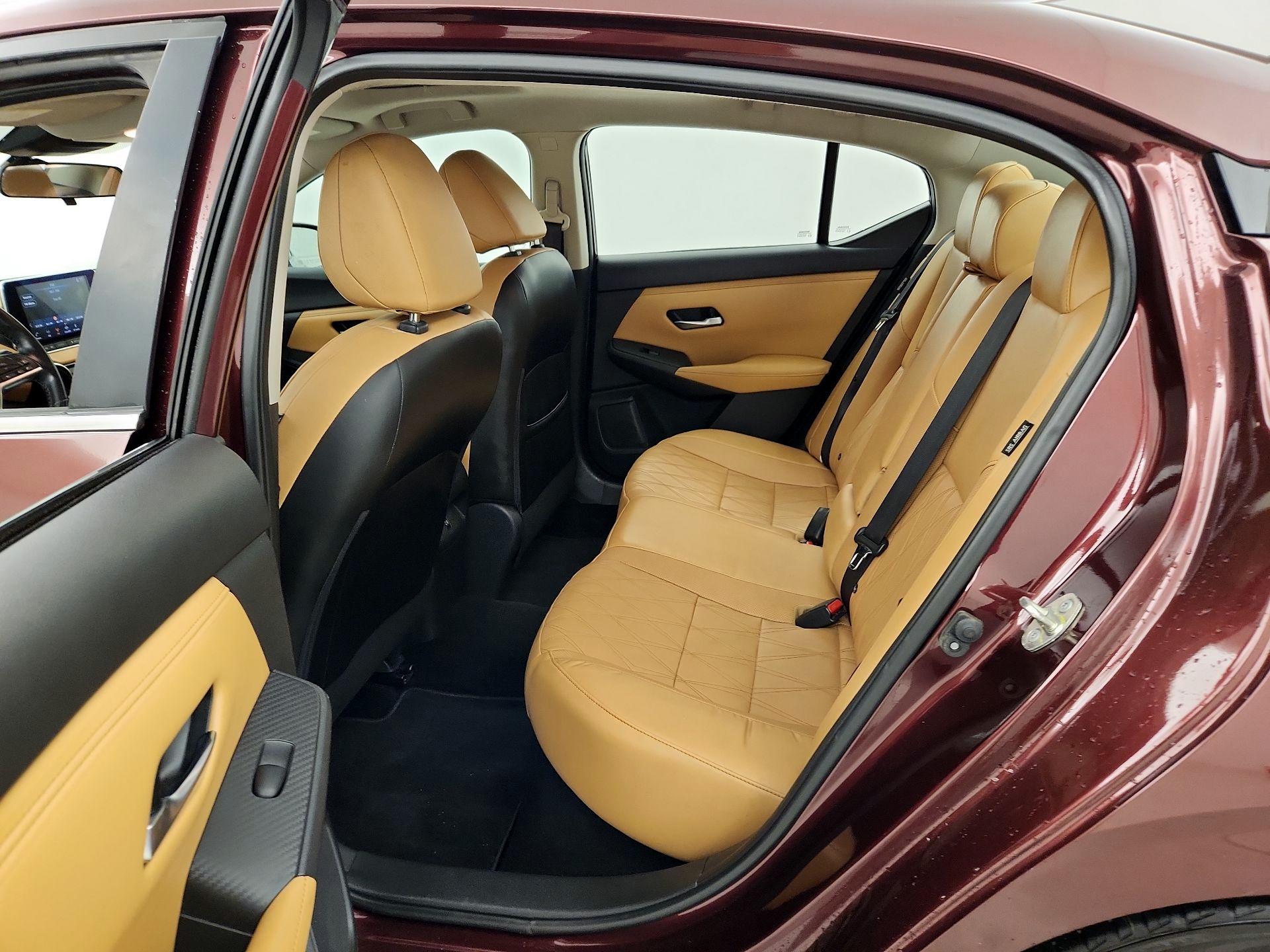 Thumbnail: 2021 Nissan Sentra - 19