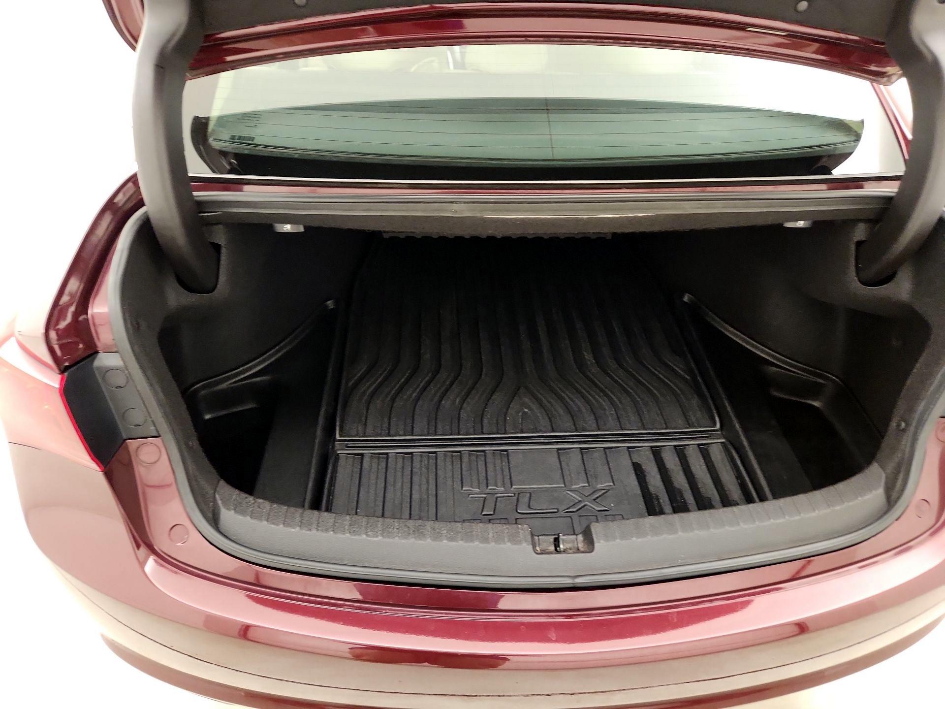 Thumbnail: 2016 Acura TLX - 20