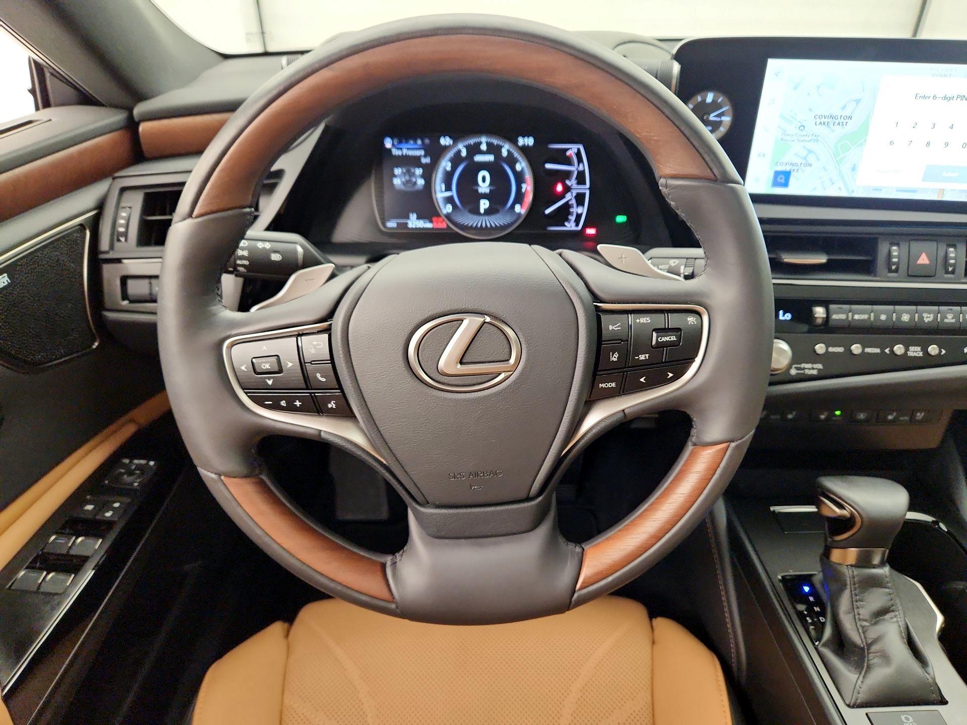 Thumbnail: 2024 Lexus ES - 10