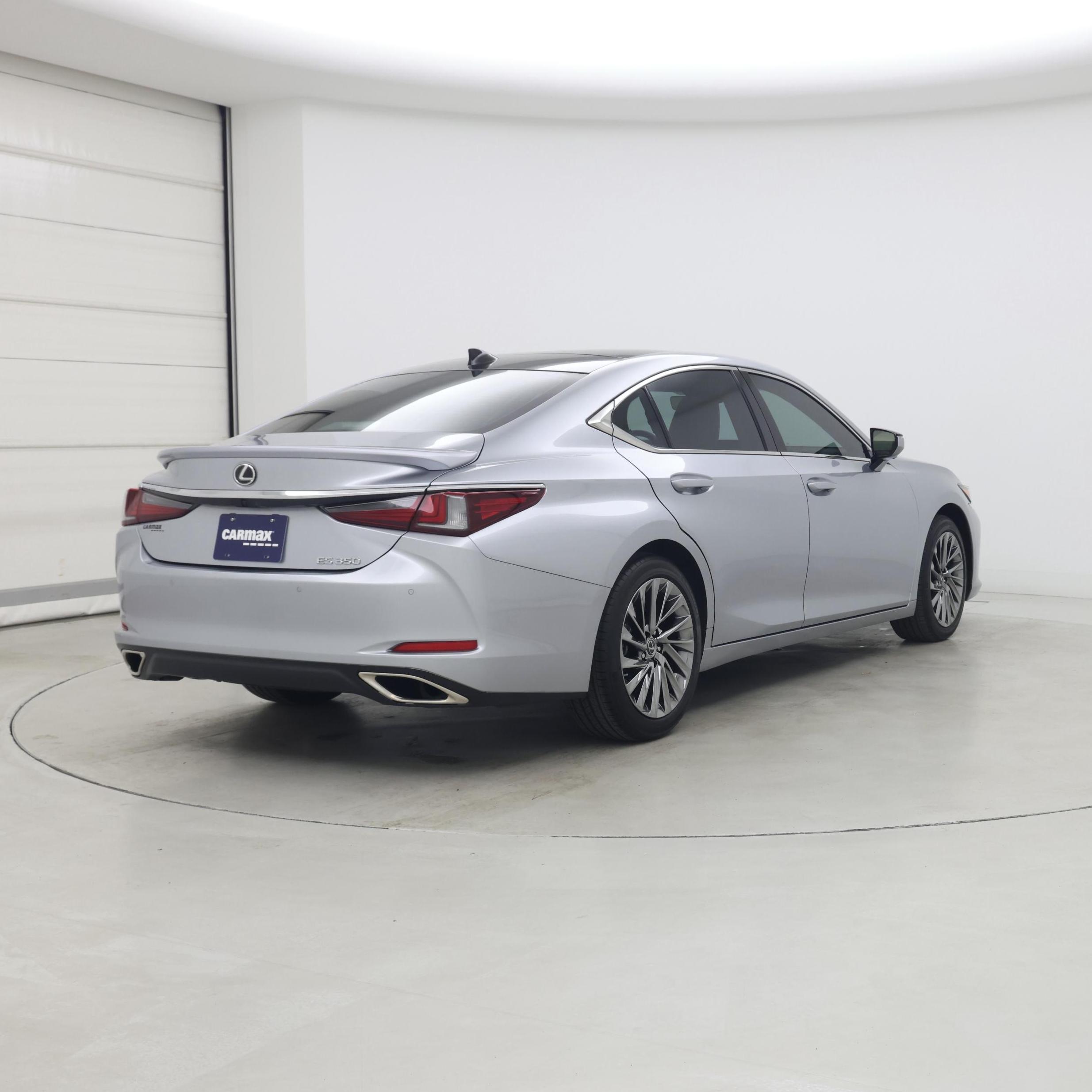 Thumbnail: 2024 Lexus ES - 8