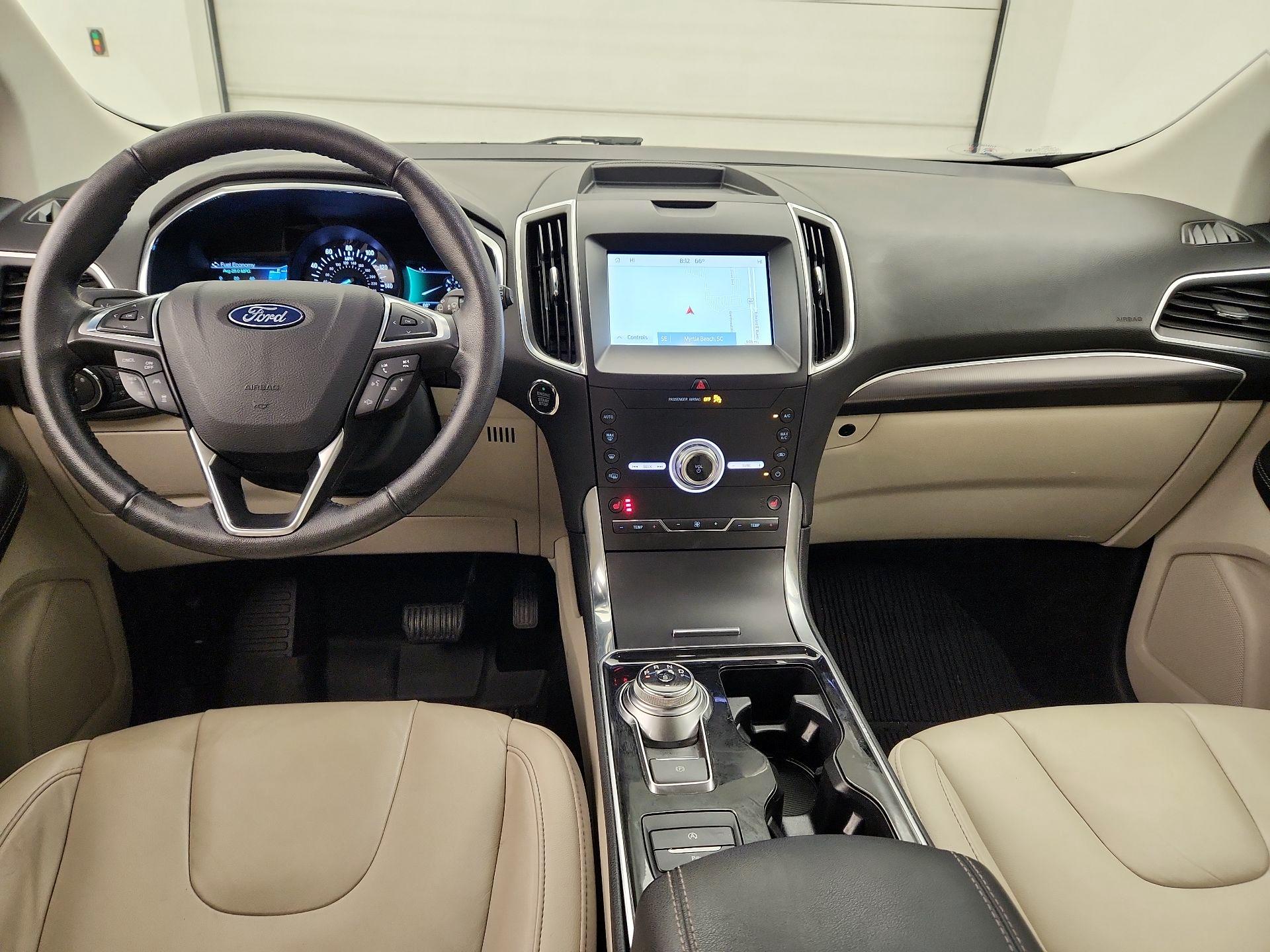 Thumbnail: 2020 Ford Edge - 9