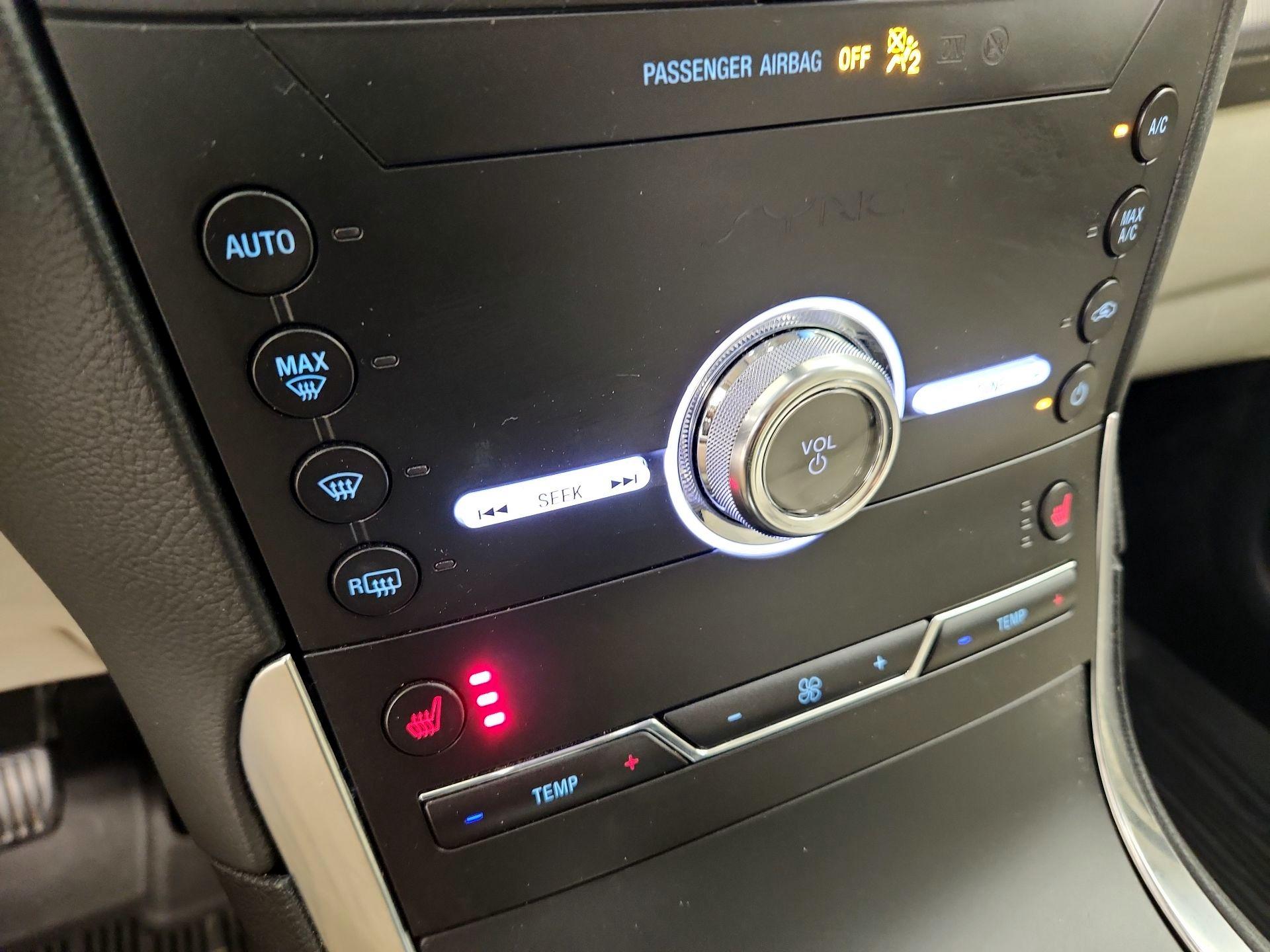 Thumbnail: 2020 Ford Edge - 17