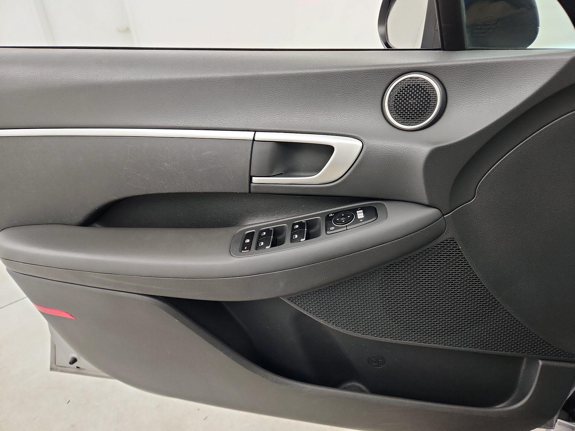 Thumbnail: 2021 Hyundai Sonata - 12