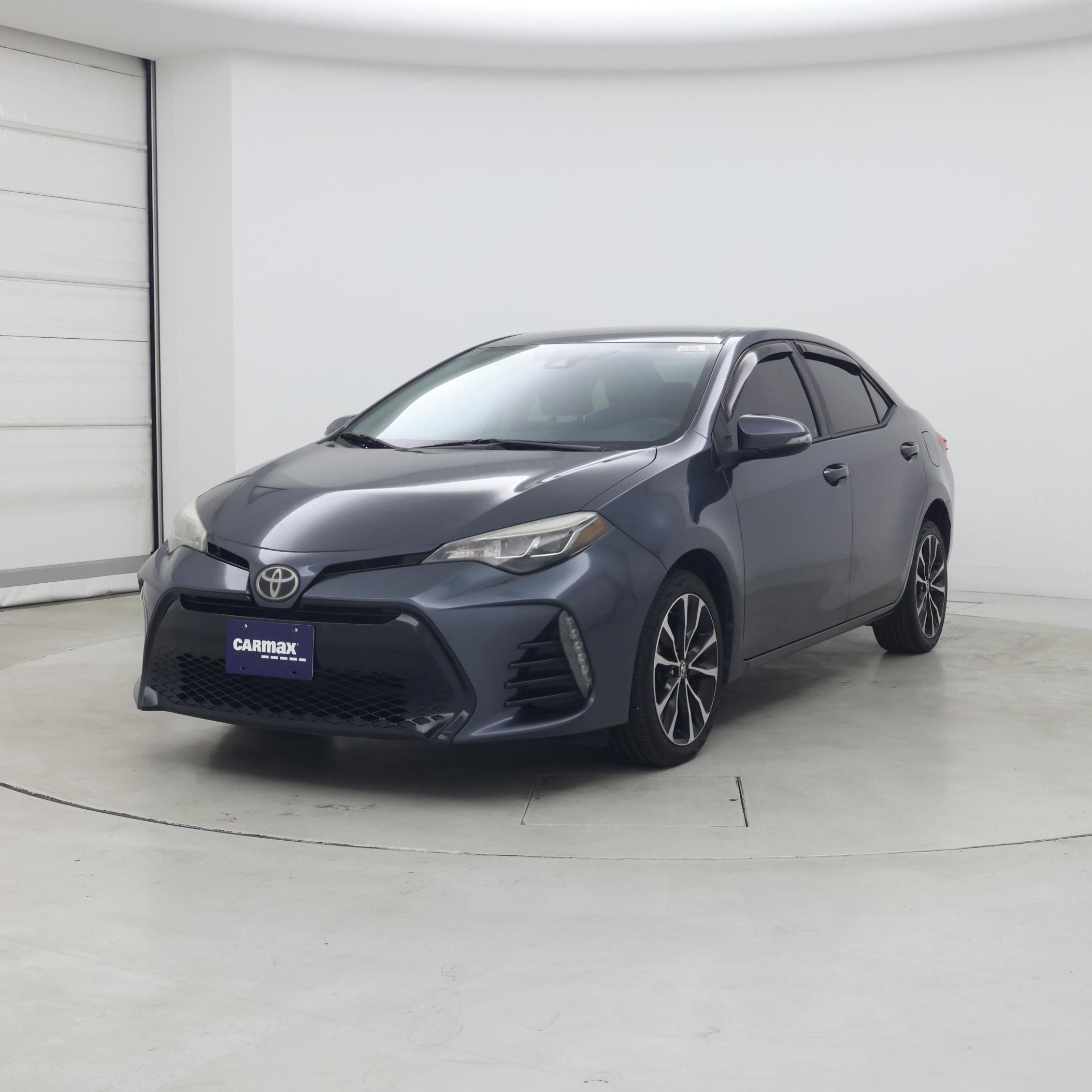 Thumbnail: 2017 Toyota Corolla - 4