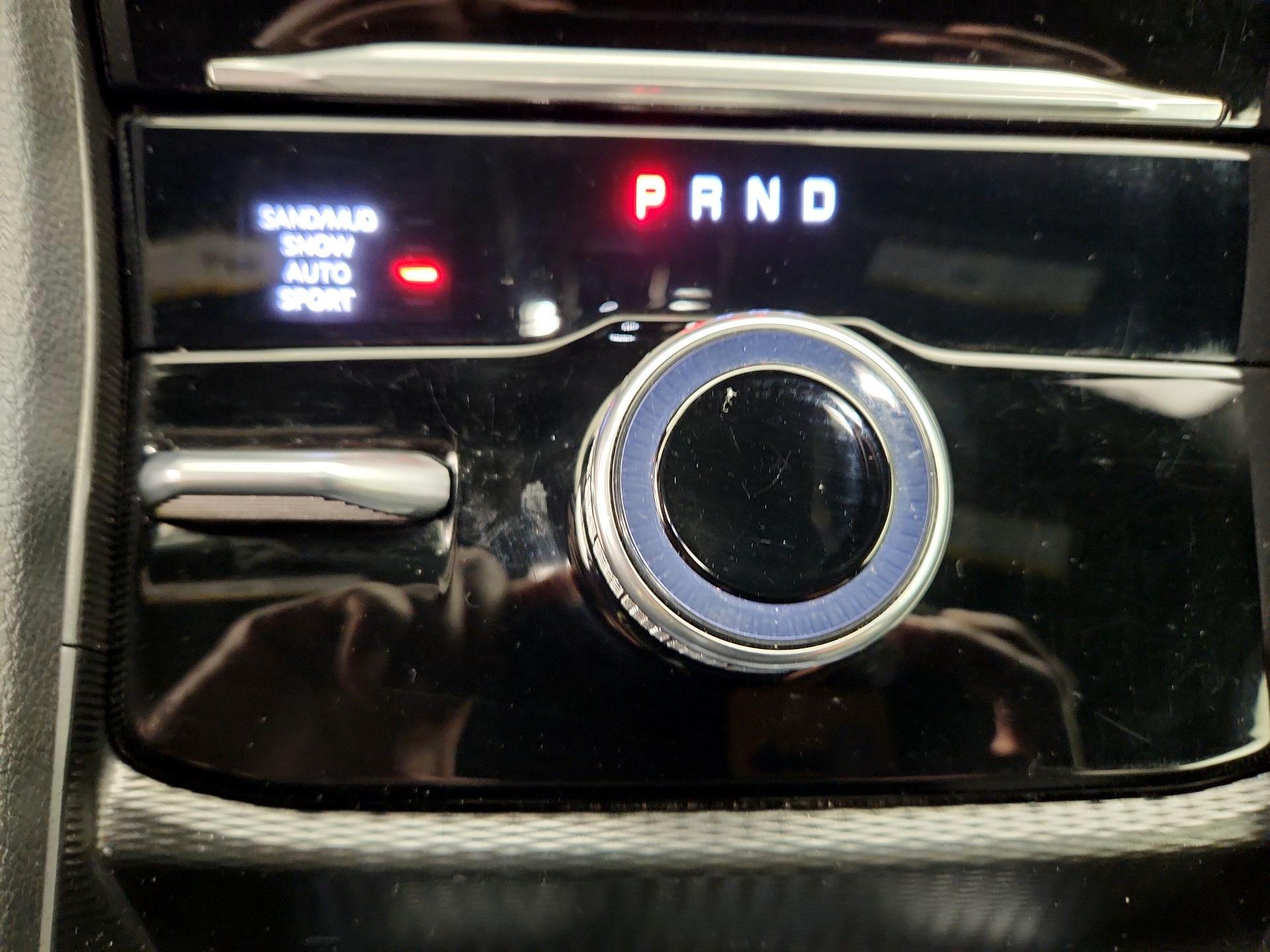 Thumbnail: 2024 Jeep Grand Cherokee - 17