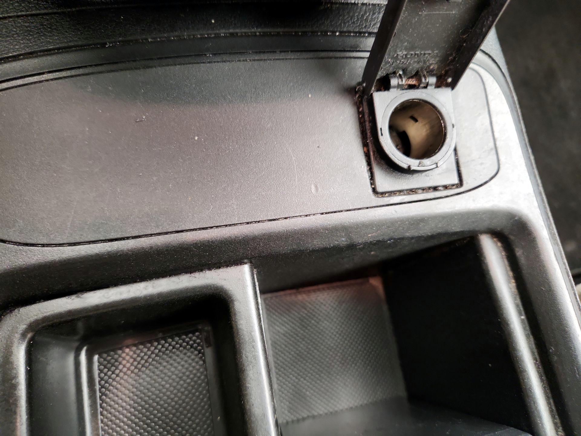 Thumbnail: 2016 Honda CR-V - 18