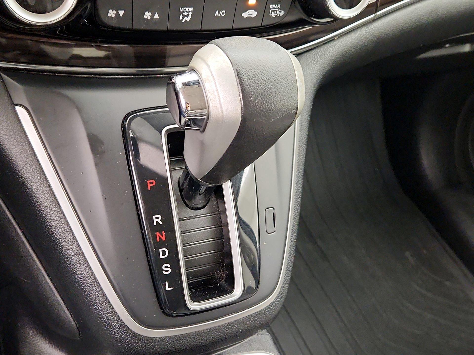 Thumbnail: 2015 Honda CR-V - 18