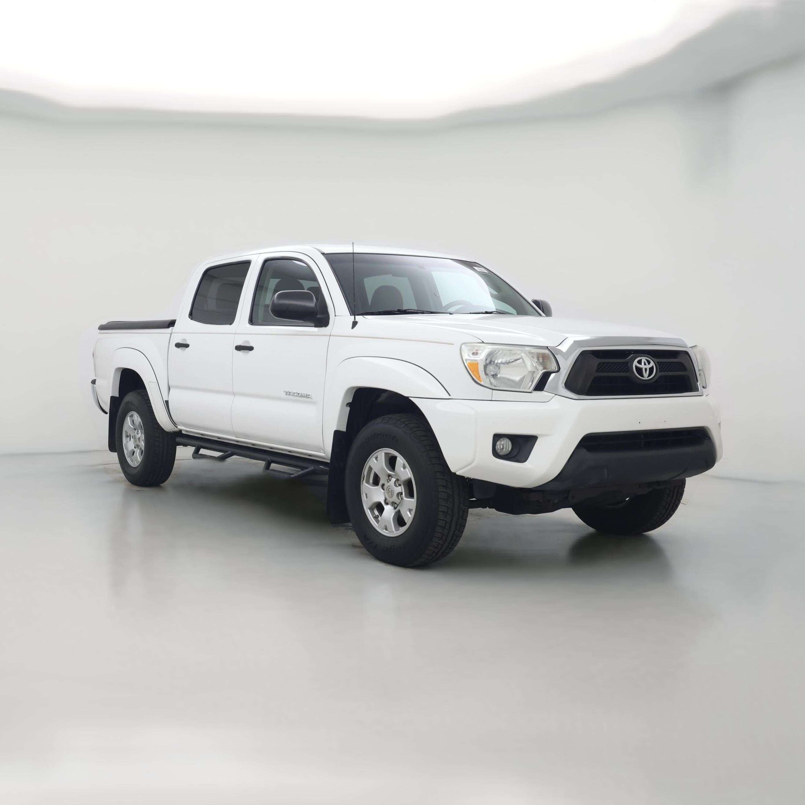 Thumbnail: 2015 Toyota Tacoma - 1