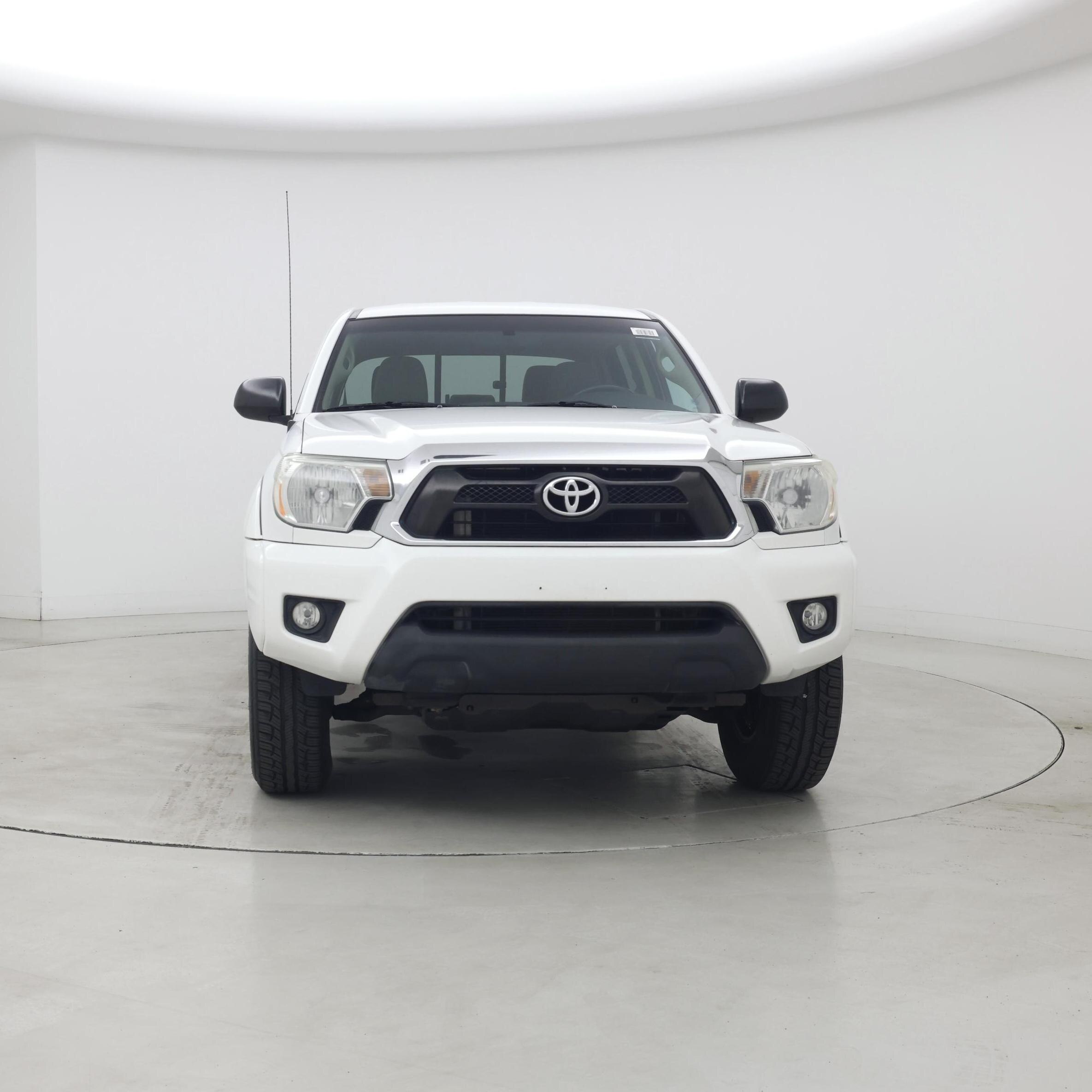 Thumbnail: 2015 Toyota Tacoma - 5