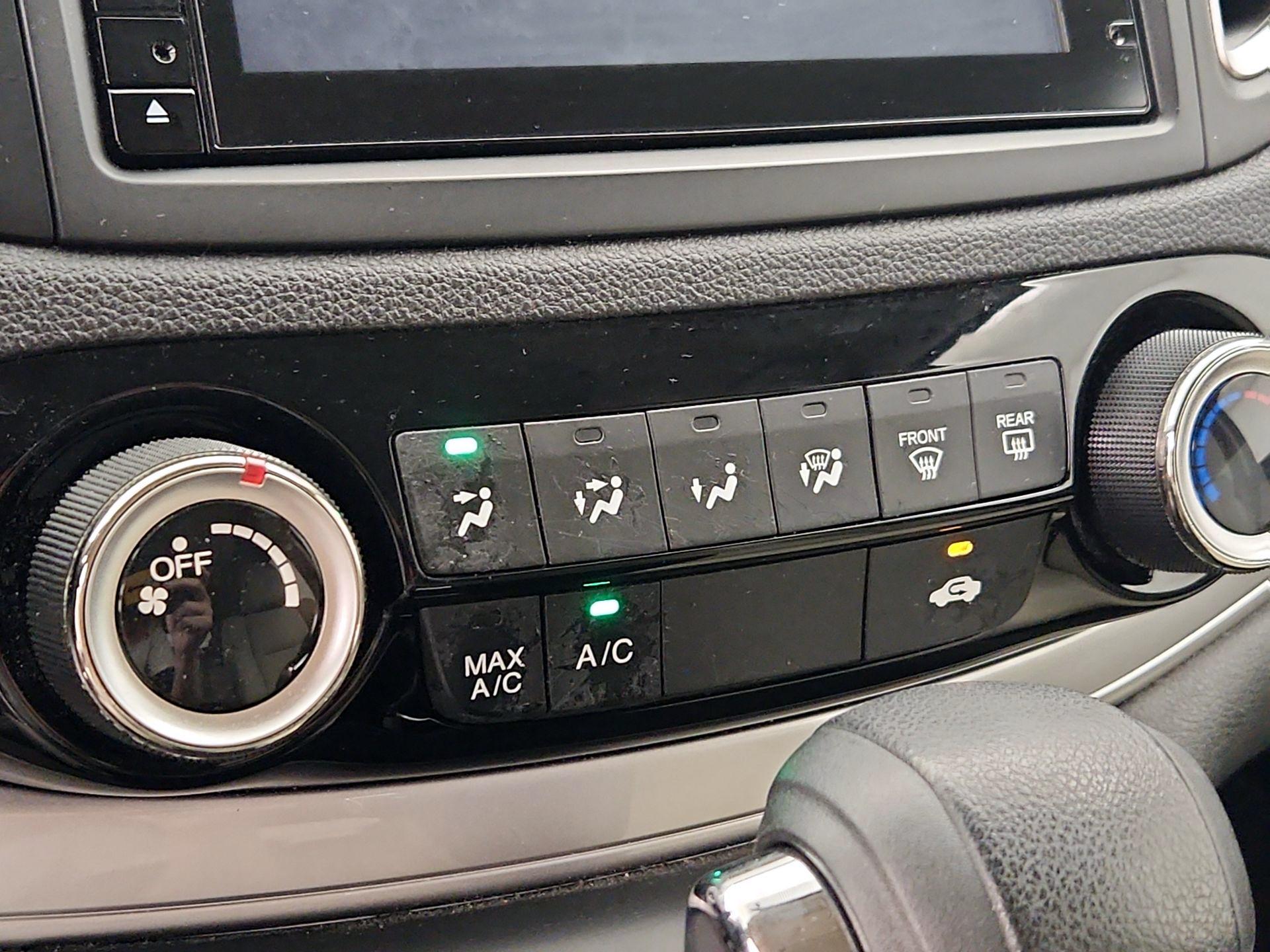 Thumbnail: 2015 Honda CR-V - 16