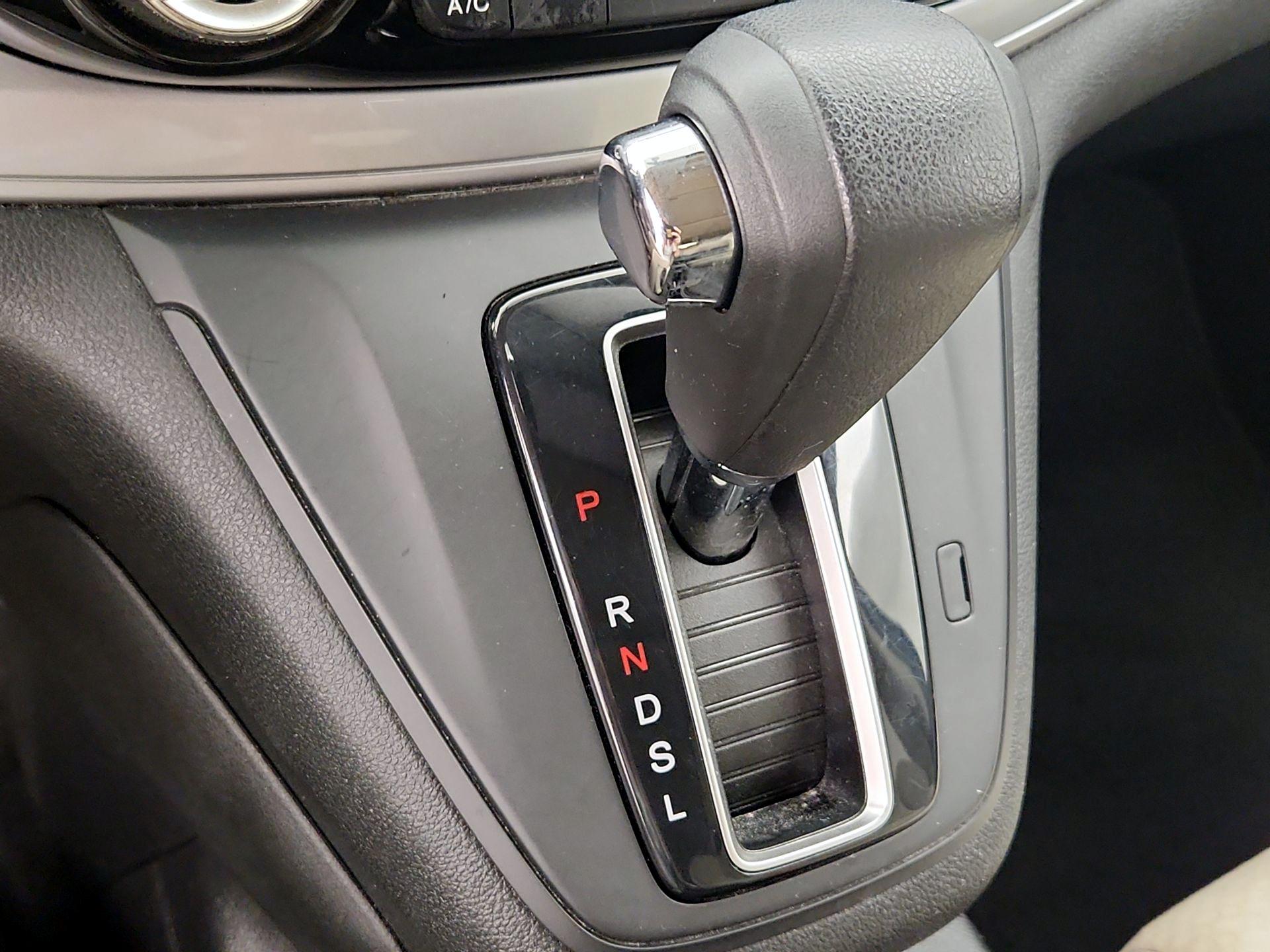 Thumbnail: 2015 Honda CR-V - 17